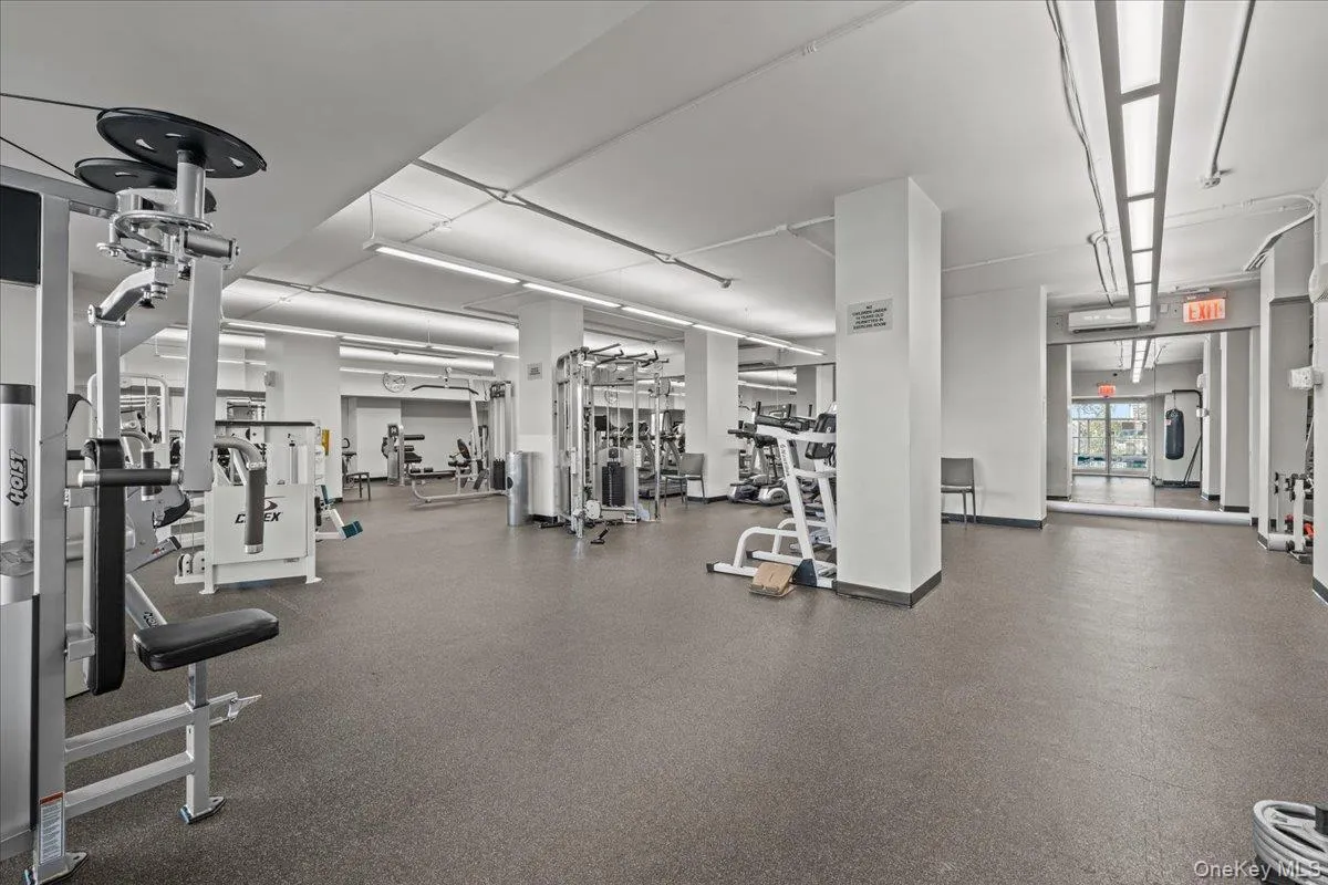2500 Johnson Avenue, New York, NY, 2 Bedrooms Bedrooms, 4 Rooms Rooms,2 BathroomsBathrooms,Residential,For Rent,Johnson,0,1024153 2500 Johnson Avenue, New York, NY, 2 Bedrooms Bedrooms, 4 Rooms Rooms,2 BathroomsBathrooms,Residential,For Rent,Johnson,0,1024153