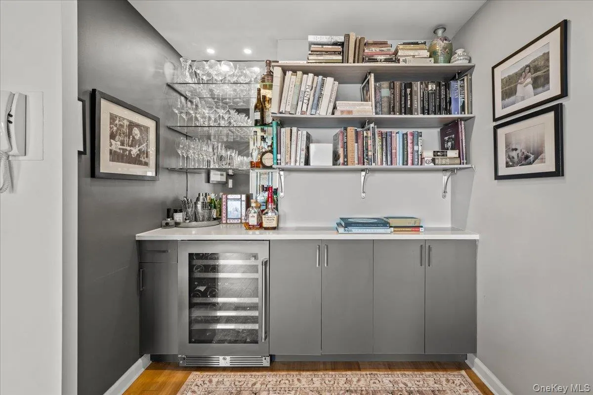 2500 Johnson Avenue, New York, NY, 2 Bedrooms Bedrooms, 4 Rooms Rooms,2 BathroomsBathrooms,Residential,For Rent,Johnson,0,1024153 2500 Johnson Avenue, New York, NY, 2 Bedrooms Bedrooms, 4 Rooms Rooms,2 BathroomsBathrooms,Residential,For Rent,Johnson,0,1024153