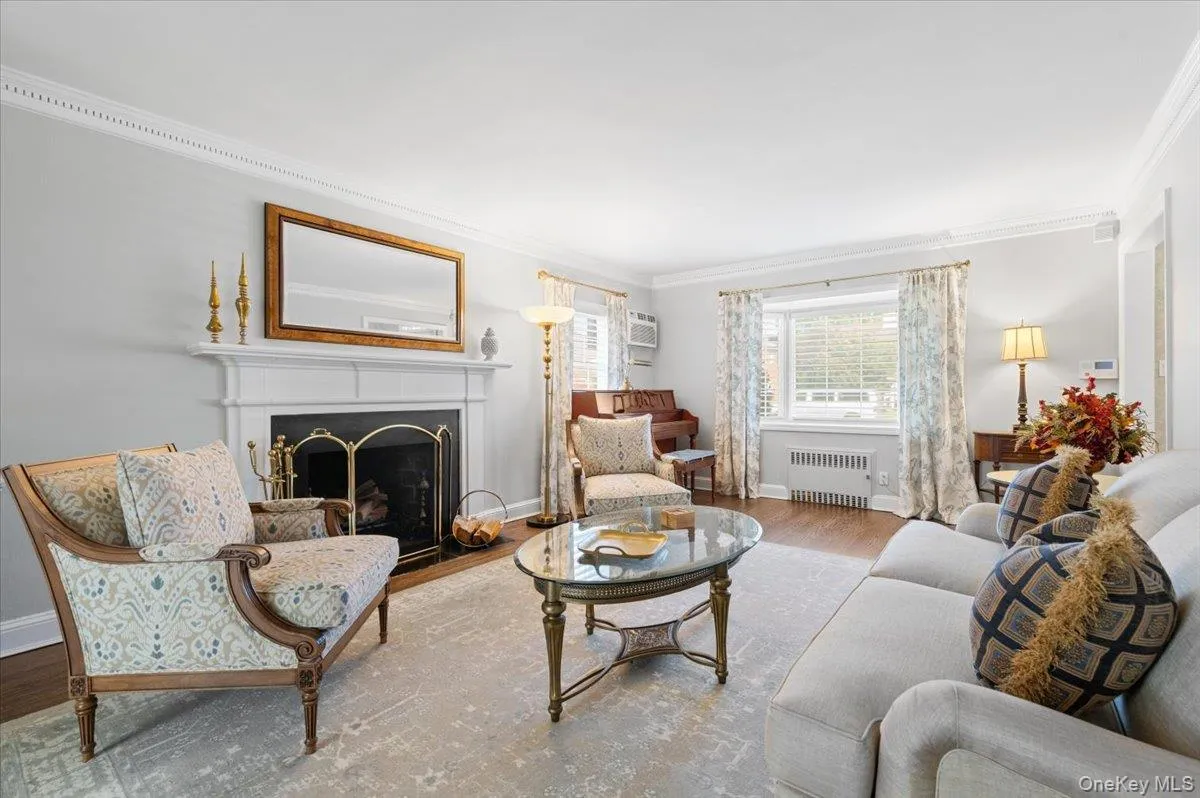 96 Huntington Road, Hempstead, NY, 3 Bedrooms Bedrooms, 7 Rooms Rooms,1 BathroomBathrooms,Residential,For Rent,Huntington,0,1024155 96 Huntington Road, Hempstead, NY, 3 Bedrooms Bedrooms, 7 Rooms Rooms,1 BathroomBathrooms,Residential,For Rent,Huntington,0,1024155