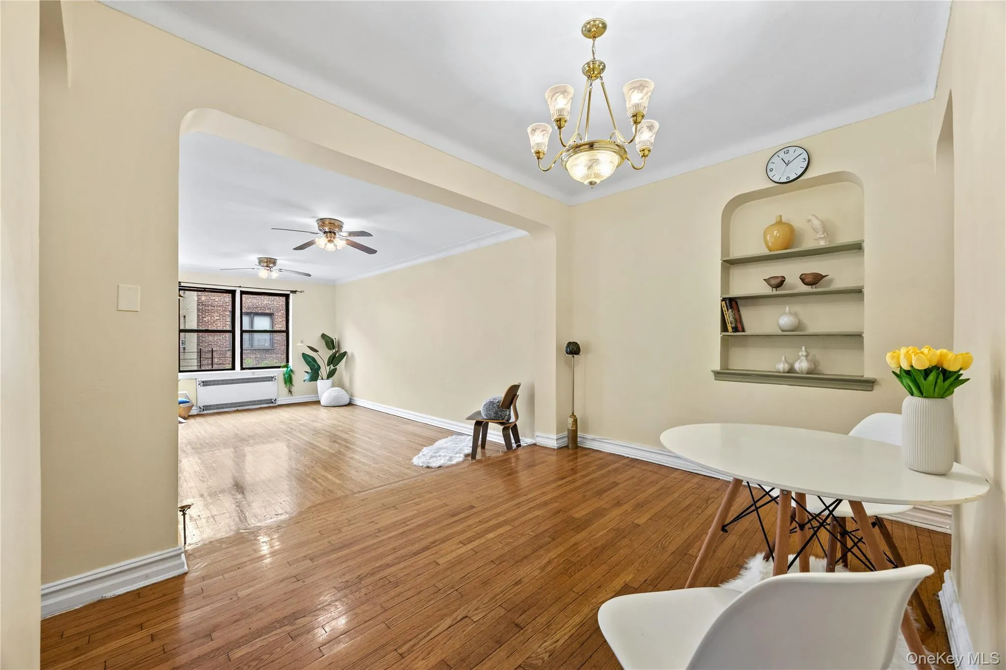 35-35 75th Street, New York, NY, 1 Bedroom Bedrooms, 4 Rooms Rooms,1 BathroomBathrooms,Residential,For Rent,75th,0,1024159 35-35 75th Street, New York, NY, 1 Bedroom Bedrooms, 4 Rooms Rooms,1 BathroomBathrooms,Residential,For Rent,75th,0,1024159