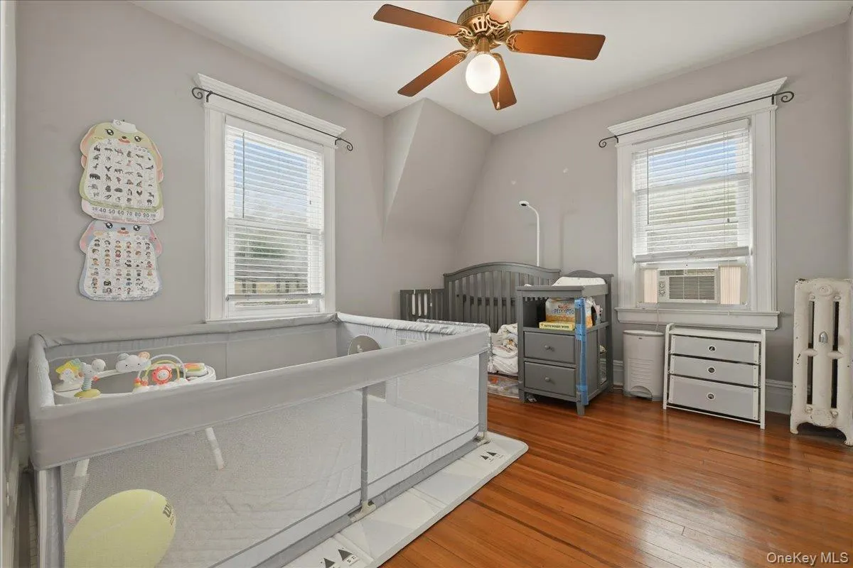 991 Cottage Place, Hempstead, NY, 3 Bedrooms Bedrooms, 7 Rooms Rooms,1 BathroomBathrooms,Residential,For Rent,Cottage,0,1024162 991 Cottage Place, Hempstead, NY, 3 Bedrooms Bedrooms, 7 Rooms Rooms,1 BathroomBathrooms,Residential,For Rent,Cottage,0,1024162