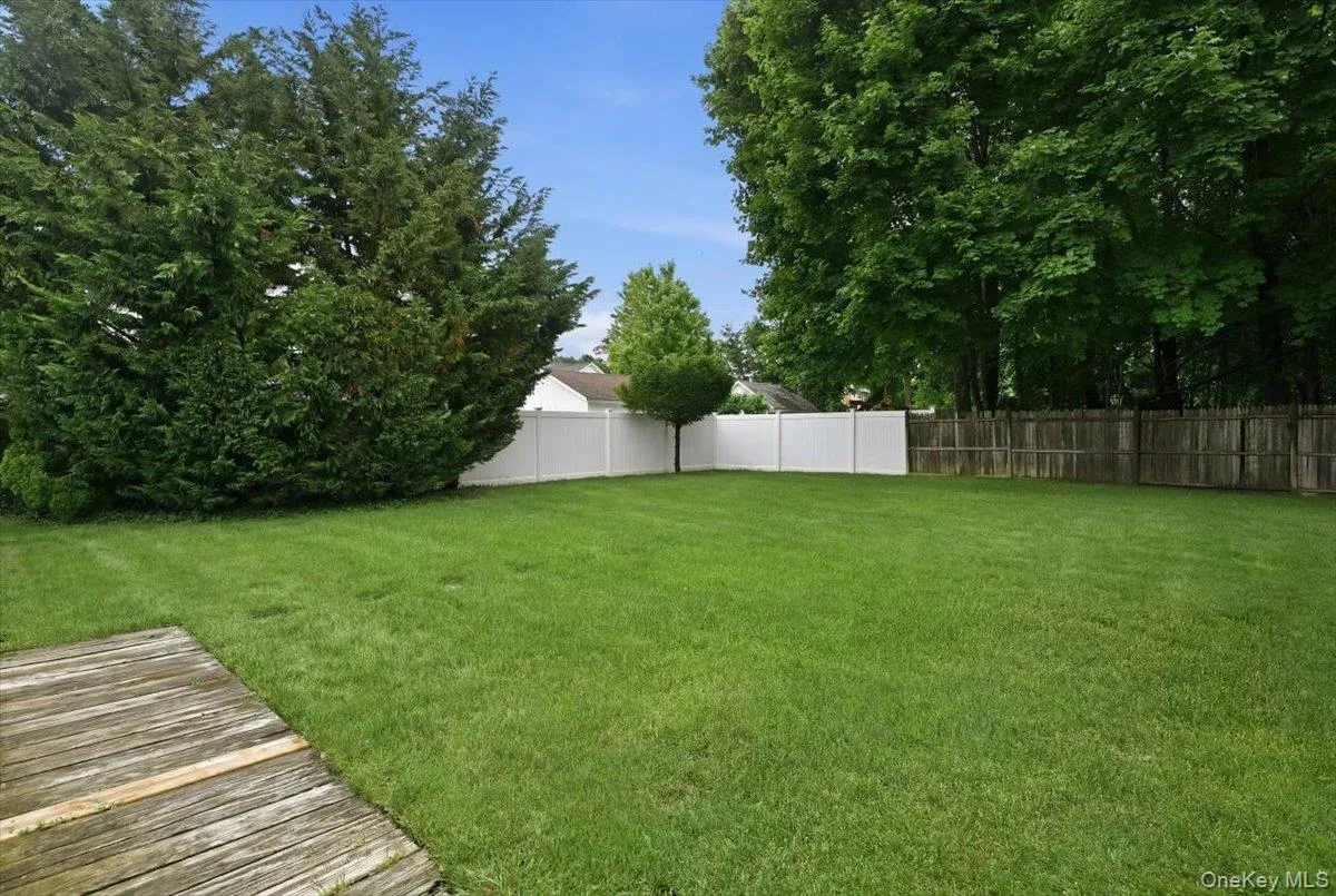991 Cottage Place, Hempstead, NY, 3 Bedrooms Bedrooms, 7 Rooms Rooms,1 BathroomBathrooms,Residential,For Rent,Cottage,0,1024162 991 Cottage Place, Hempstead, NY, 3 Bedrooms Bedrooms, 7 Rooms Rooms,1 BathroomBathrooms,Residential,For Rent,Cottage,0,1024162