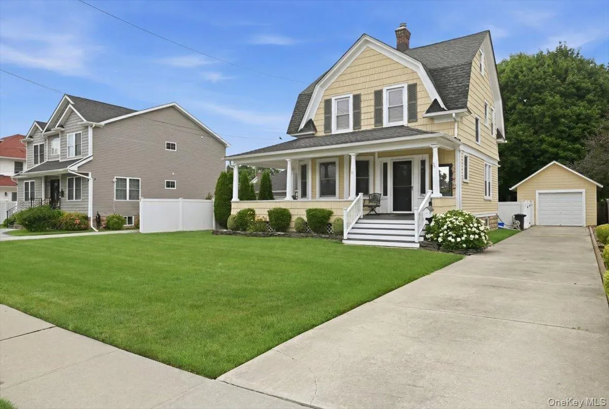 991 Cottage Place, Hempstead, NY, 3 Bedrooms Bedrooms, 7 Rooms Rooms,1 BathroomBathrooms,Residential,For Rent,Cottage,0,1024162 991 Cottage Place, Hempstead, NY, 3 Bedrooms Bedrooms, 7 Rooms Rooms,1 BathroomBathrooms,Residential,For Rent,Cottage,0,1024162