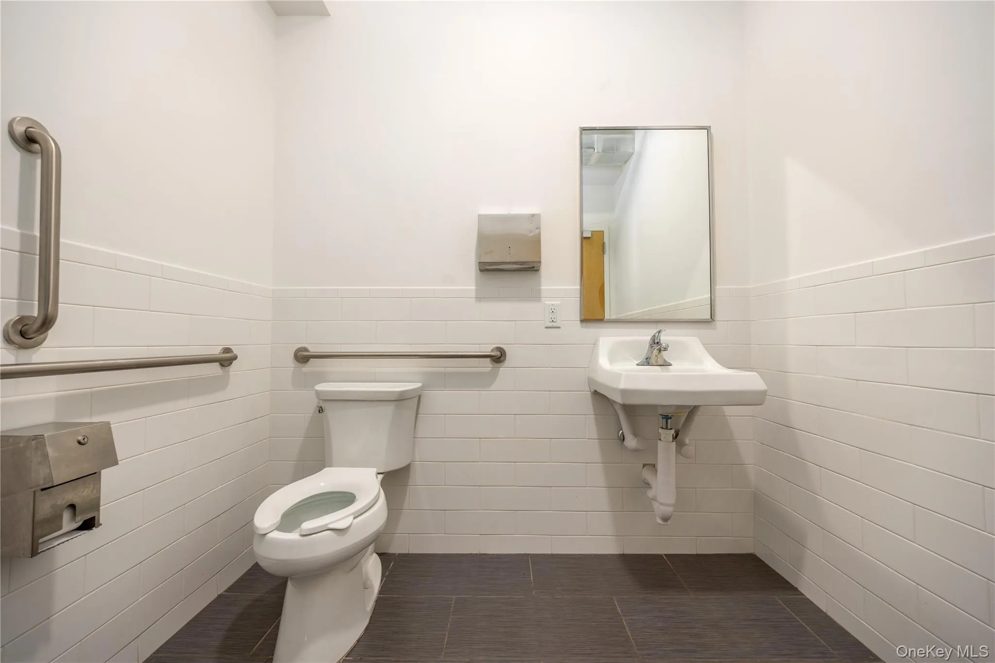 75 Central Avenue, Orangetown, NY, ,Commercial Lease,For Rent,Central,0,1024165 75 Central Avenue, Orangetown, NY, ,Commercial Lease,For Rent,Central,0,1024165