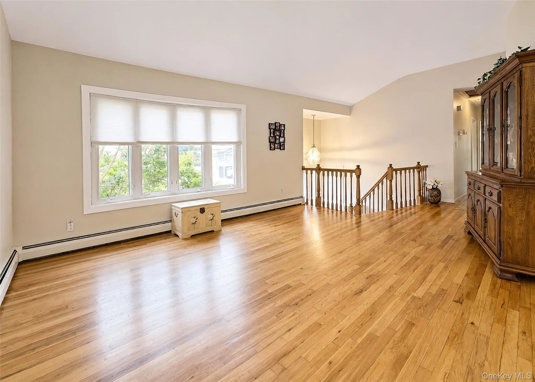 Bay Casement Windows. Bay Casement Windows.