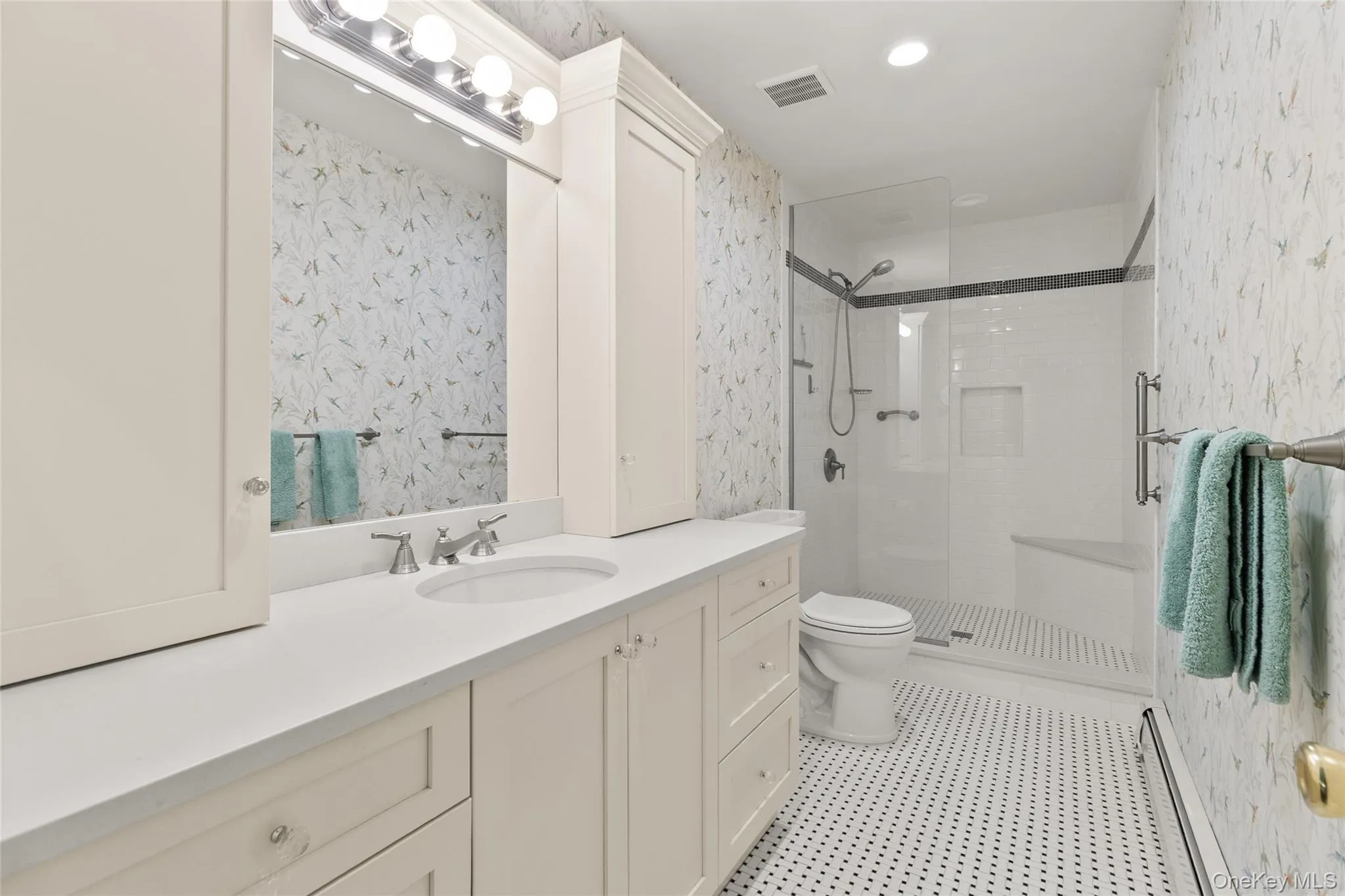 31 Joyces Way, Islip, NY, 2 Bedrooms Bedrooms, 7 Rooms Rooms,2 BathroomsBathrooms,Residential,For Rent,Joyces,0,1024170 31 Joyces Way, Islip, NY, 2 Bedrooms Bedrooms, 7 Rooms Rooms,2 BathroomsBathrooms,Residential,For Rent,Joyces,0,1024170
