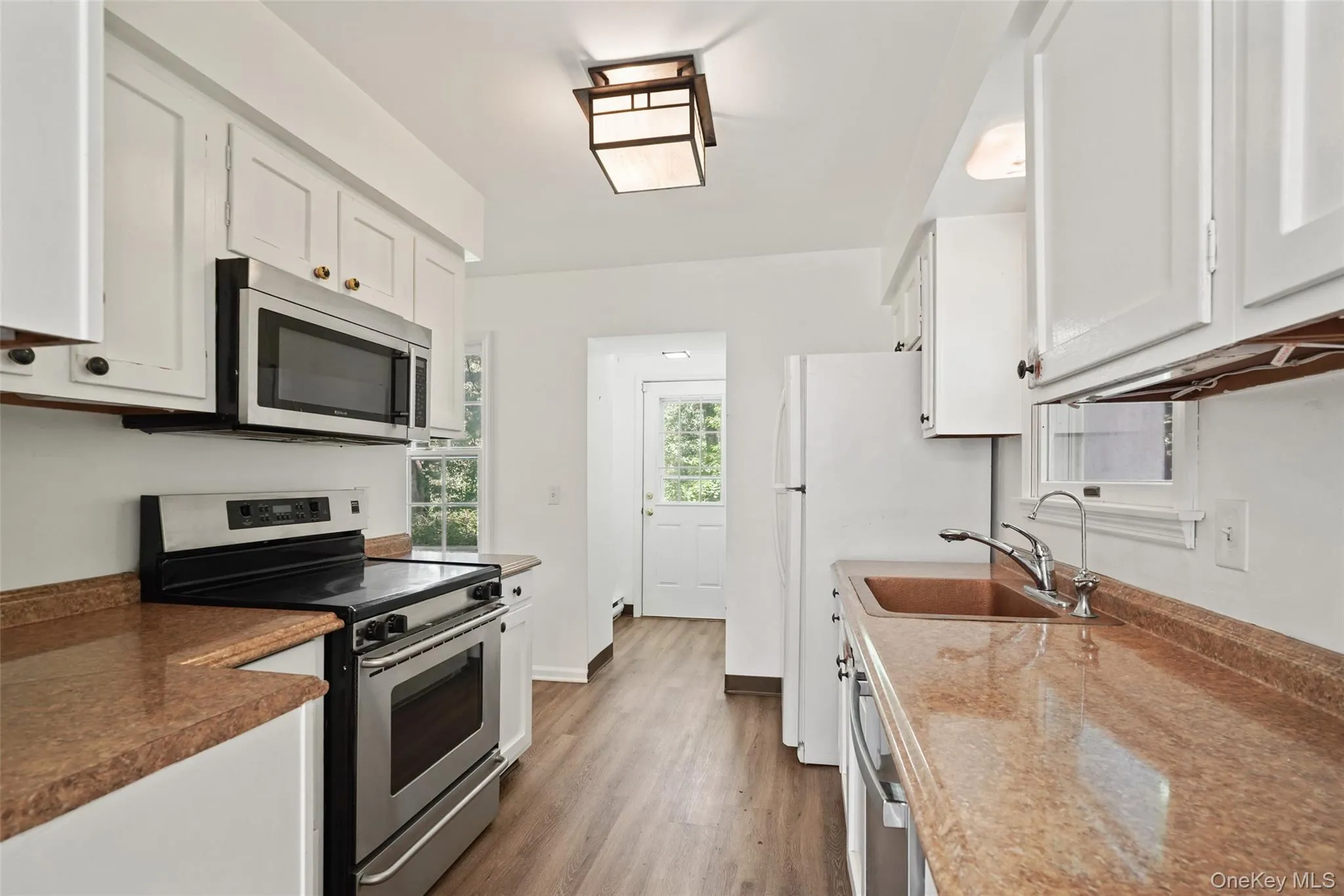 382 Bedford Center, Bedford, NY, 2 Bedroom Bedrooms, 4 Room Rooms,1 BathroomBathrooms,Residential Lease,For Rent,Bedford Center,0,1024172 382 Bedford Center, Bedford, NY, 2 Bedroom Bedrooms, 4 Room Rooms,1 BathroomBathrooms,Residential Lease,For Rent,Bedford Center,0,1024172