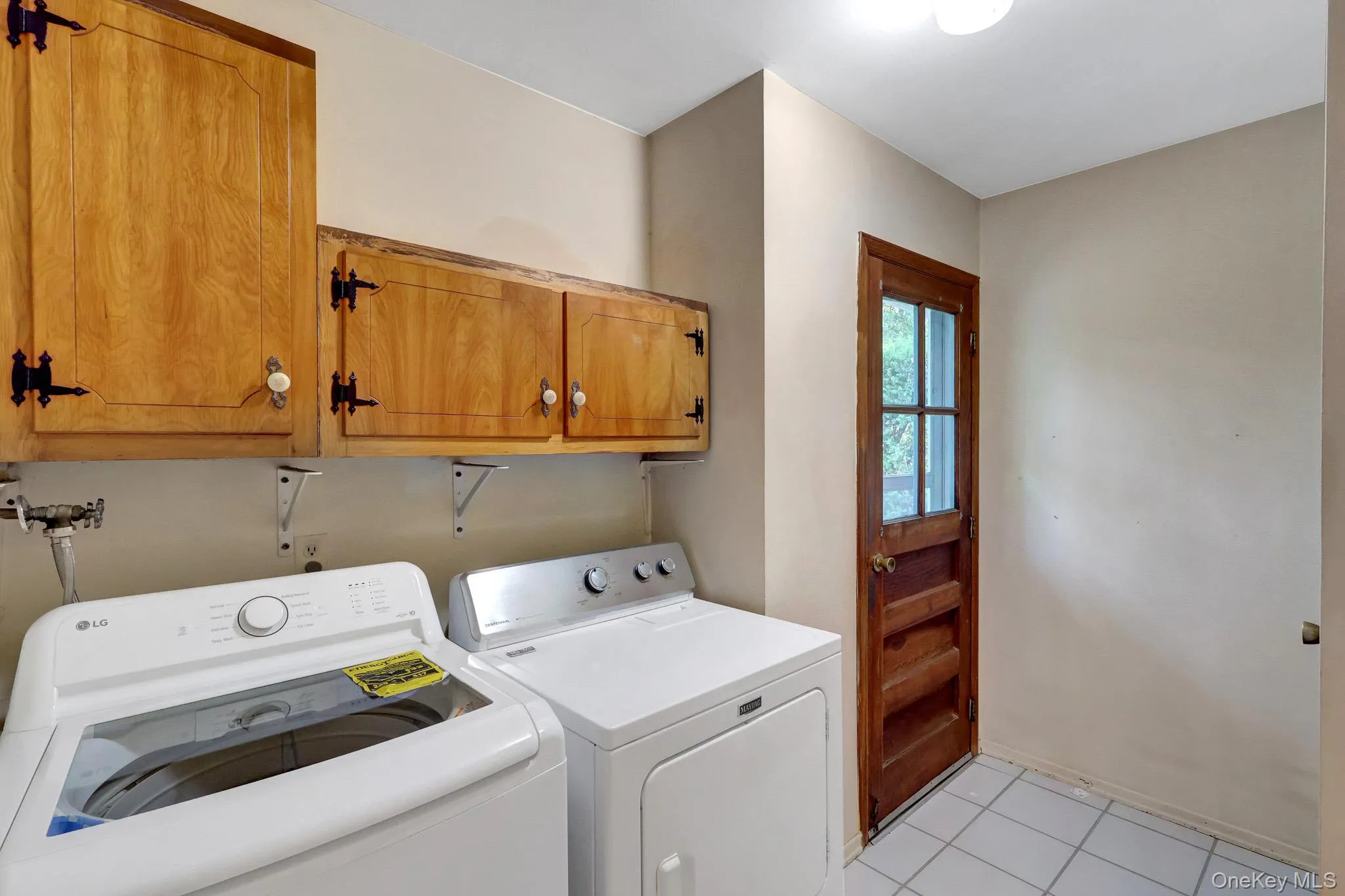 9 Pleasant Drive, Brookhaven, NY, 3 Bedrooms Bedrooms, 10 Rooms Rooms,2 BathroomsBathrooms,Residential,For Rent,Pleasant,0,1024174 9 Pleasant Drive, Brookhaven, NY, 3 Bedrooms Bedrooms, 10 Rooms Rooms,2 BathroomsBathrooms,Residential,For Rent,Pleasant,0,1024174