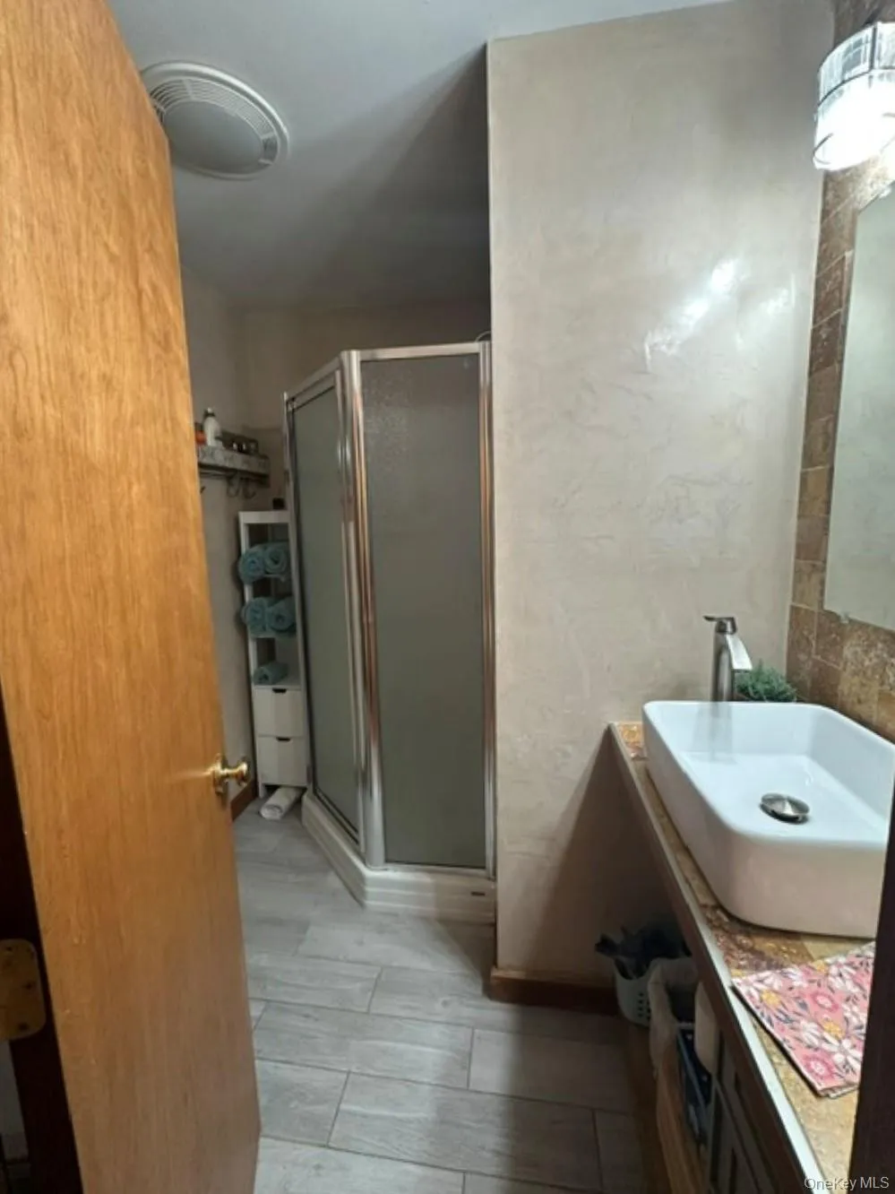 44 Lynn Avenue, Southampton, NY, 3 Bedrooms Bedrooms, 6 Rooms Rooms,2 BathroomsBathrooms,Residential Lease,For Rent,Lynn,0,1024177 44 Lynn Avenue, Southampton, NY, 3 Bedrooms Bedrooms, 6 Rooms Rooms,2 BathroomsBathrooms,Residential Lease,For Rent,Lynn,0,1024177