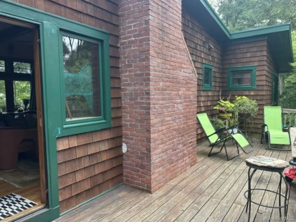 44 Lynn Avenue, Southampton, NY, 3 Bedrooms Bedrooms, 6 Rooms Rooms,2 BathroomsBathrooms,Residential Lease,For Rent,Lynn,0,1024177 44 Lynn Avenue, Southampton, NY, 3 Bedrooms Bedrooms, 6 Rooms Rooms,2 BathroomsBathrooms,Residential Lease,For Rent,Lynn,0,1024177