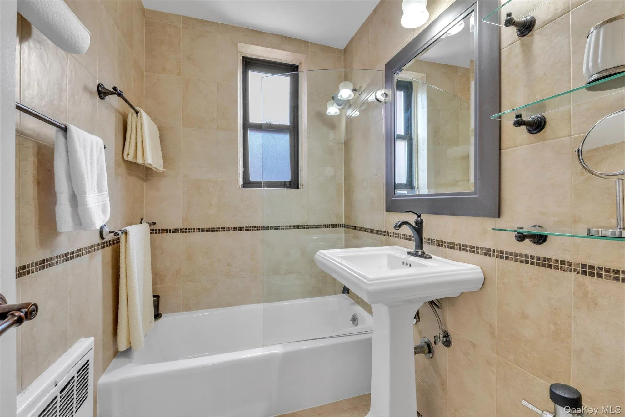 1199 53rd Street, New York, NY, 1 Bedroom Bedrooms, 3 Rooms Rooms,1 BathroomBathrooms,Residential,For Rent,53rd,0,1024184 1199 53rd Street, New York, NY, 1 Bedroom Bedrooms, 3 Rooms Rooms,1 BathroomBathrooms,Residential,For Rent,53rd,0,1024184