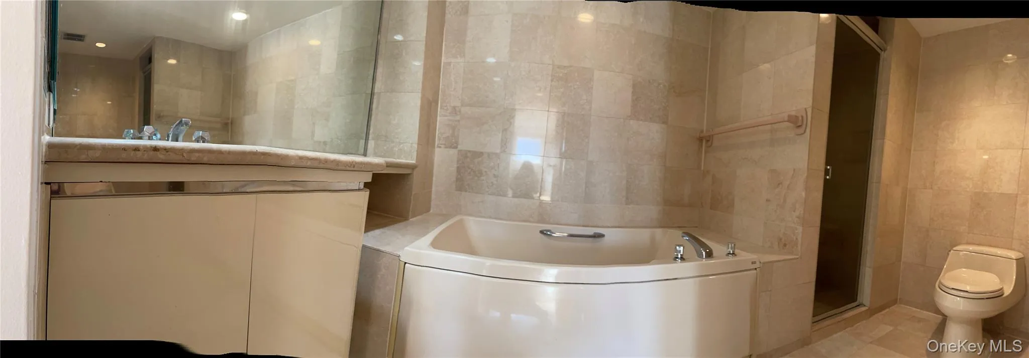 88 Cuttermill Road, North Hempstead, NY, 2 Bedrooms Bedrooms, 7 Rooms Rooms,2 BathroomsBathrooms,Residential Lease,For Rent,Cuttermill,0,1024185 88 Cuttermill Road, North Hempstead, NY, 2 Bedrooms Bedrooms, 7 Rooms Rooms,2 BathroomsBathrooms,Residential Lease,For Rent,Cuttermill,0,1024185