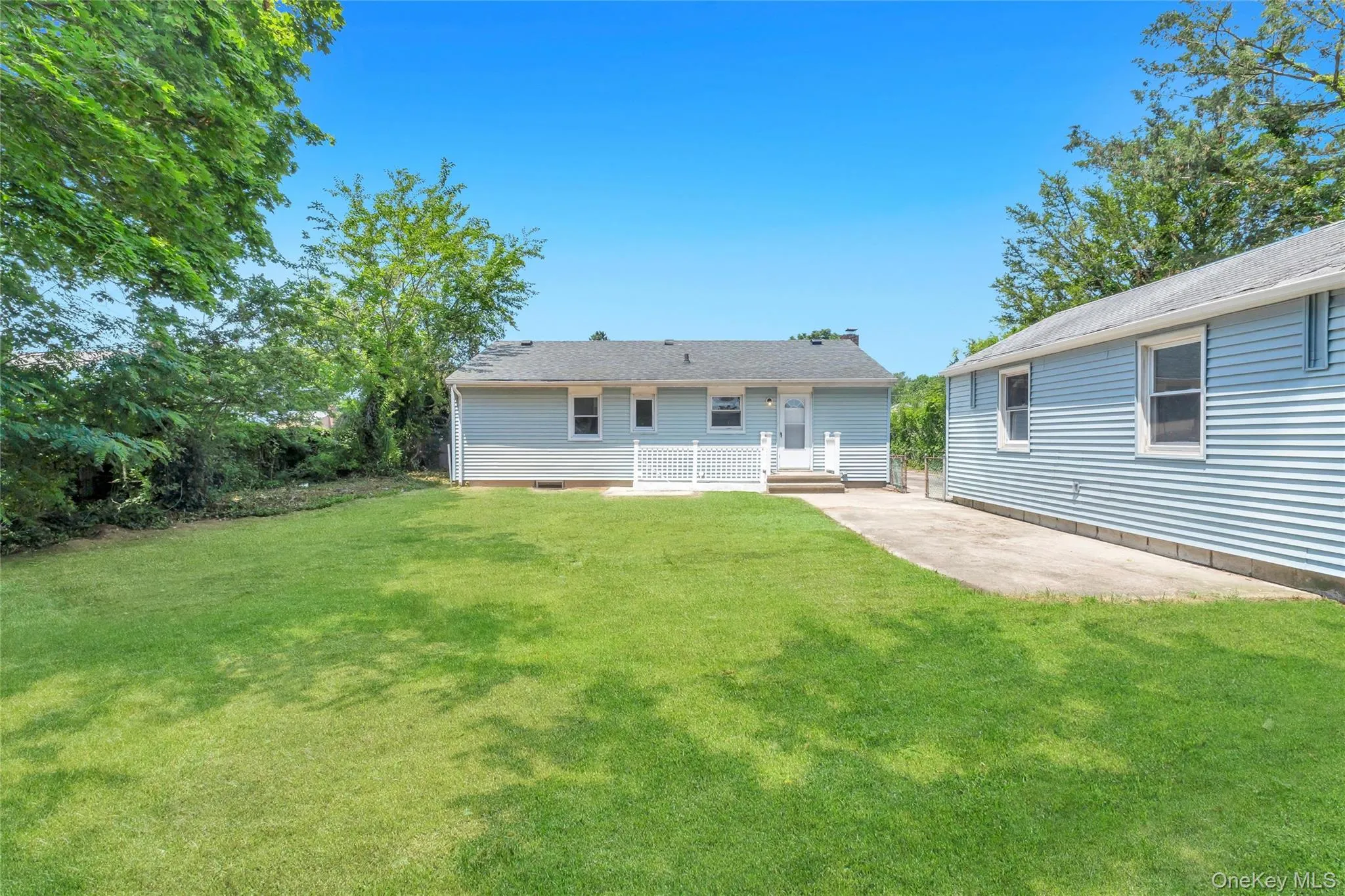 61 Herbert Circle, Brookhaven, NY, 3 Bedrooms Bedrooms, 7 Rooms Rooms,2 BathroomsBathrooms,Residential,For Rent,Herbert,0,1024187 61 Herbert Circle, Brookhaven, NY, 3 Bedrooms Bedrooms, 7 Rooms Rooms,2 BathroomsBathrooms,Residential,For Rent,Herbert,0,1024187