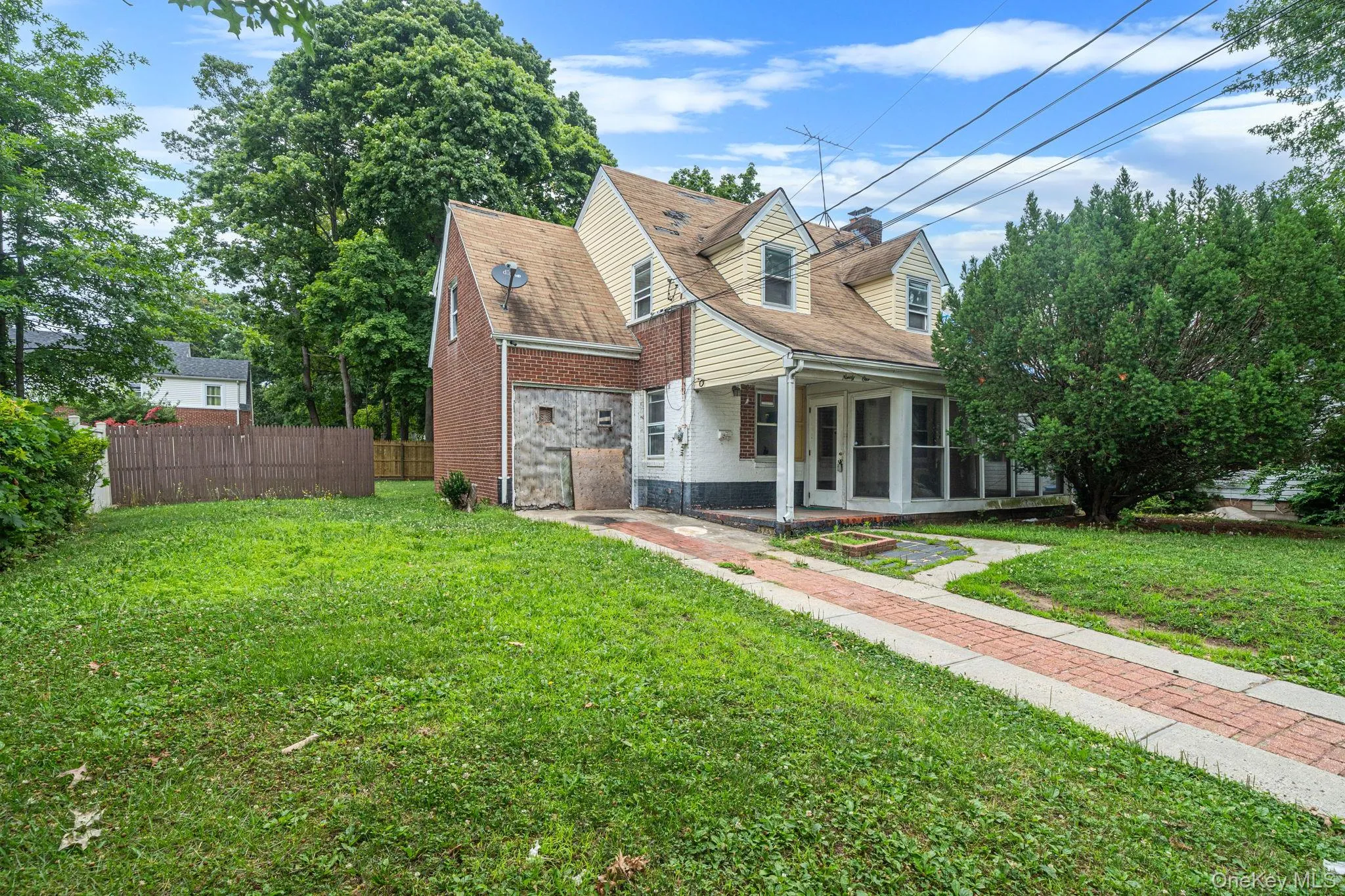 91 Milton Street, Hempstead, NY, 3 Bedrooms Bedrooms, 6 Rooms Rooms,1 BathroomBathrooms,Residential,For Rent,Milton,0,1024189 91 Milton Street, Hempstead, NY, 3 Bedrooms Bedrooms, 6 Rooms Rooms,1 BathroomBathrooms,Residential,For Rent,Milton,0,1024189