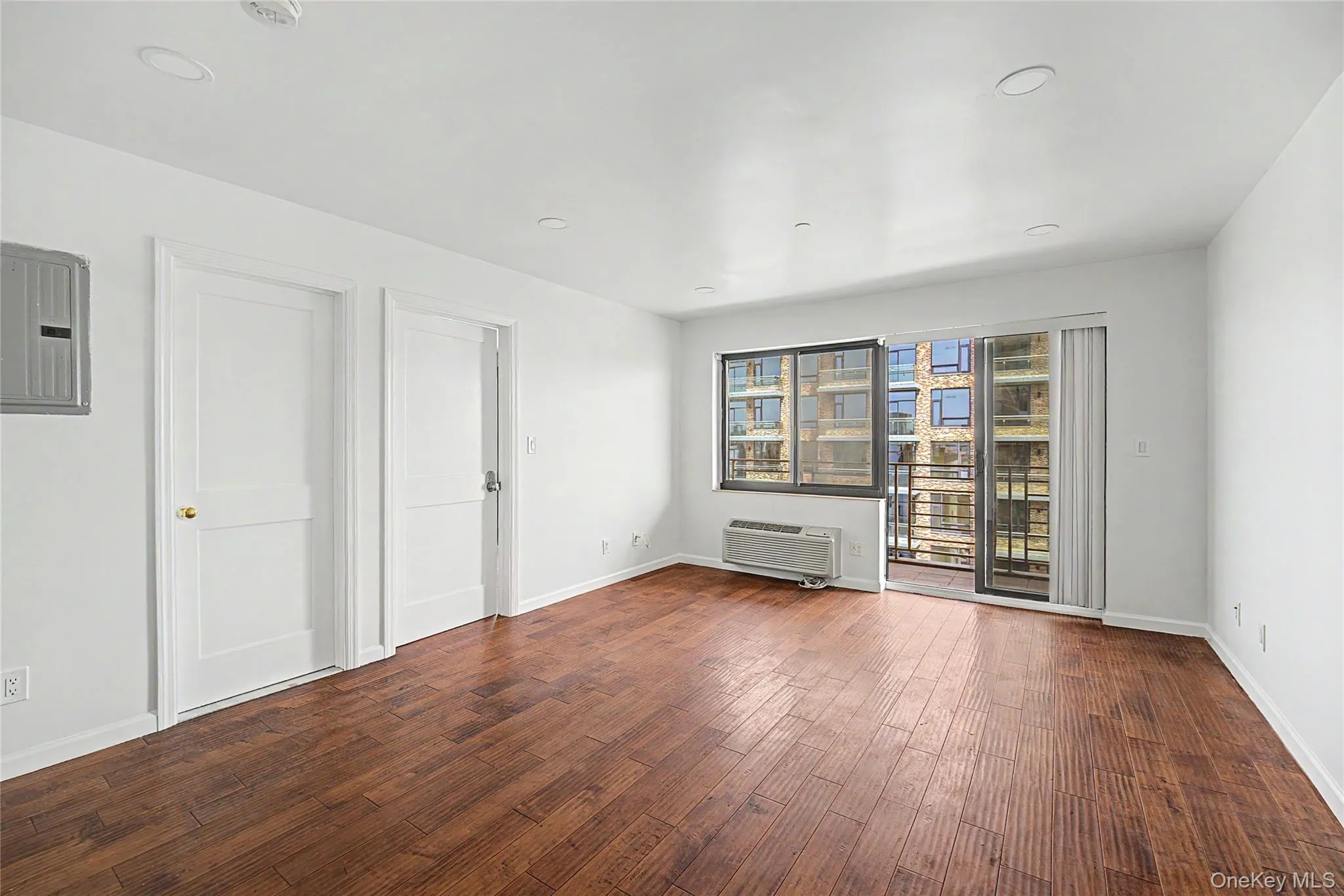 3138 137th Street, New York, NY, 2 Bedrooms Bedrooms, 4 Rooms Rooms,2 BathroomsBathrooms,Residential,For Rent,137th,0,1024193 3138 137th Street, New York, NY, 2 Bedrooms Bedrooms, 4 Rooms Rooms,2 BathroomsBathrooms,Residential,For Rent,137th,0,1024193