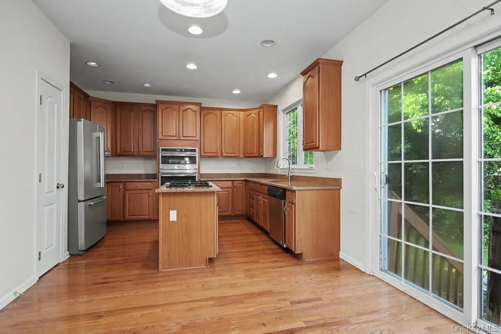 427 Vassar Place, Fishkill, NY, 3 Bedrooms Bedrooms, 9 Rooms Rooms,2 BathroomsBathrooms,Residential,For Rent,Vassar,0,1024194 427 Vassar Place, Fishkill, NY, 3 Bedrooms Bedrooms, 9 Rooms Rooms,2 BathroomsBathrooms,Residential,For Rent,Vassar,0,1024194