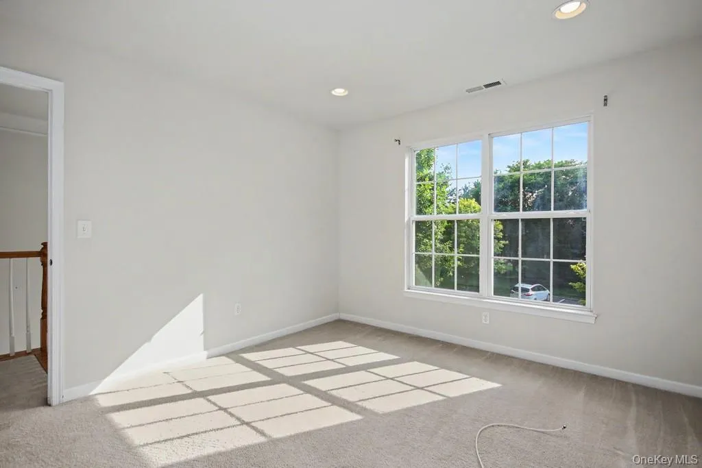 427 Vassar Place, Fishkill, NY, 3 Bedrooms Bedrooms, 9 Rooms Rooms,2 BathroomsBathrooms,Residential,For Rent,Vassar,0,1024194 427 Vassar Place, Fishkill, NY, 3 Bedrooms Bedrooms, 9 Rooms Rooms,2 BathroomsBathrooms,Residential,For Rent,Vassar,0,1024194