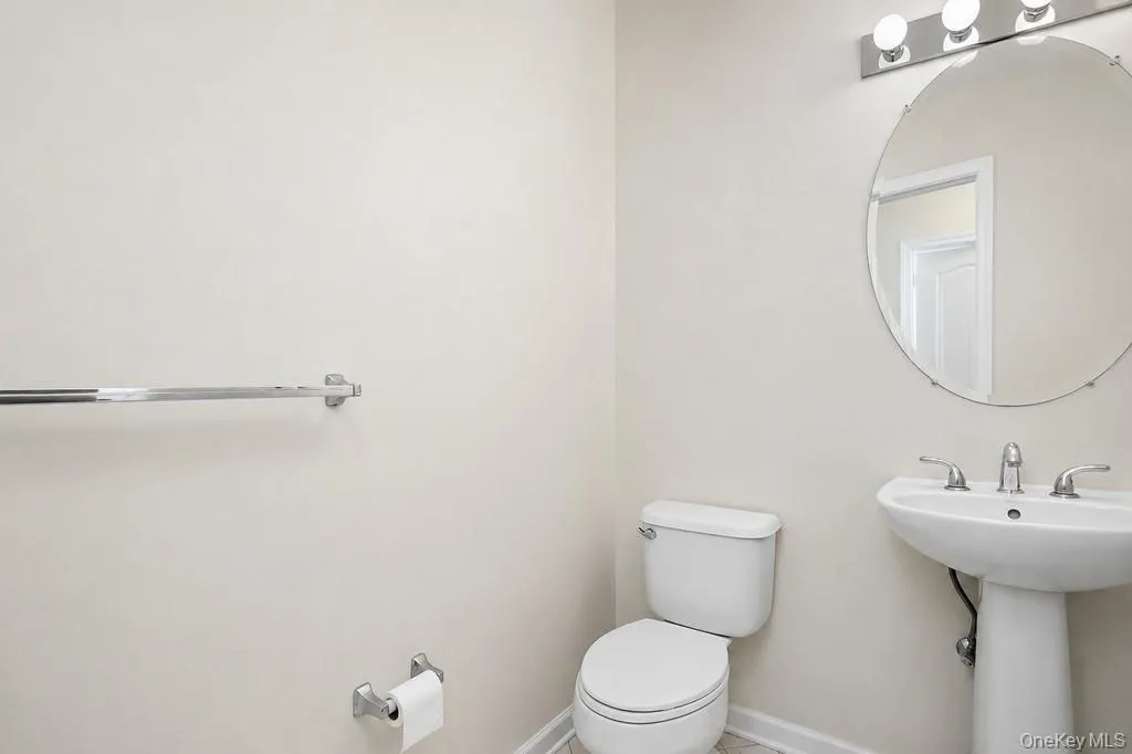 427 Vassar Place, Fishkill, NY, 3 Bedrooms Bedrooms, 9 Rooms Rooms,2 BathroomsBathrooms,Residential,For Rent,Vassar,0,1024194 427 Vassar Place, Fishkill, NY, 3 Bedrooms Bedrooms, 9 Rooms Rooms,2 BathroomsBathrooms,Residential,For Rent,Vassar,0,1024194