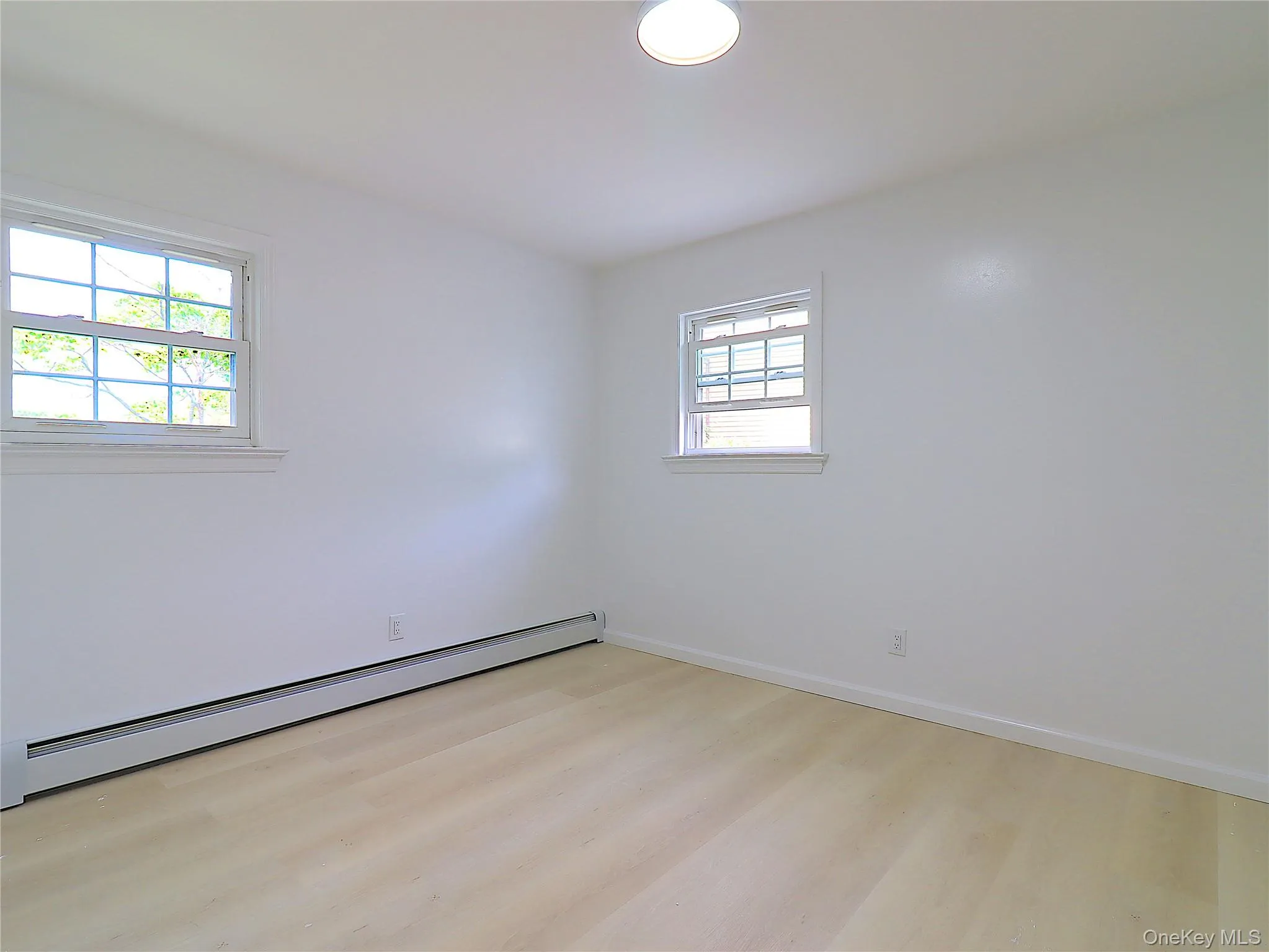 7 Locust Street, Oyster Bay, NY, 4 Bedrooms Bedrooms, 8 Rooms Rooms,2 BathroomsBathrooms,Residential,For Rent,Locust,0,1024196 7 Locust Street, Oyster Bay, NY, 4 Bedrooms Bedrooms, 8 Rooms Rooms,2 BathroomsBathrooms,Residential,For Rent,Locust,0,1024196