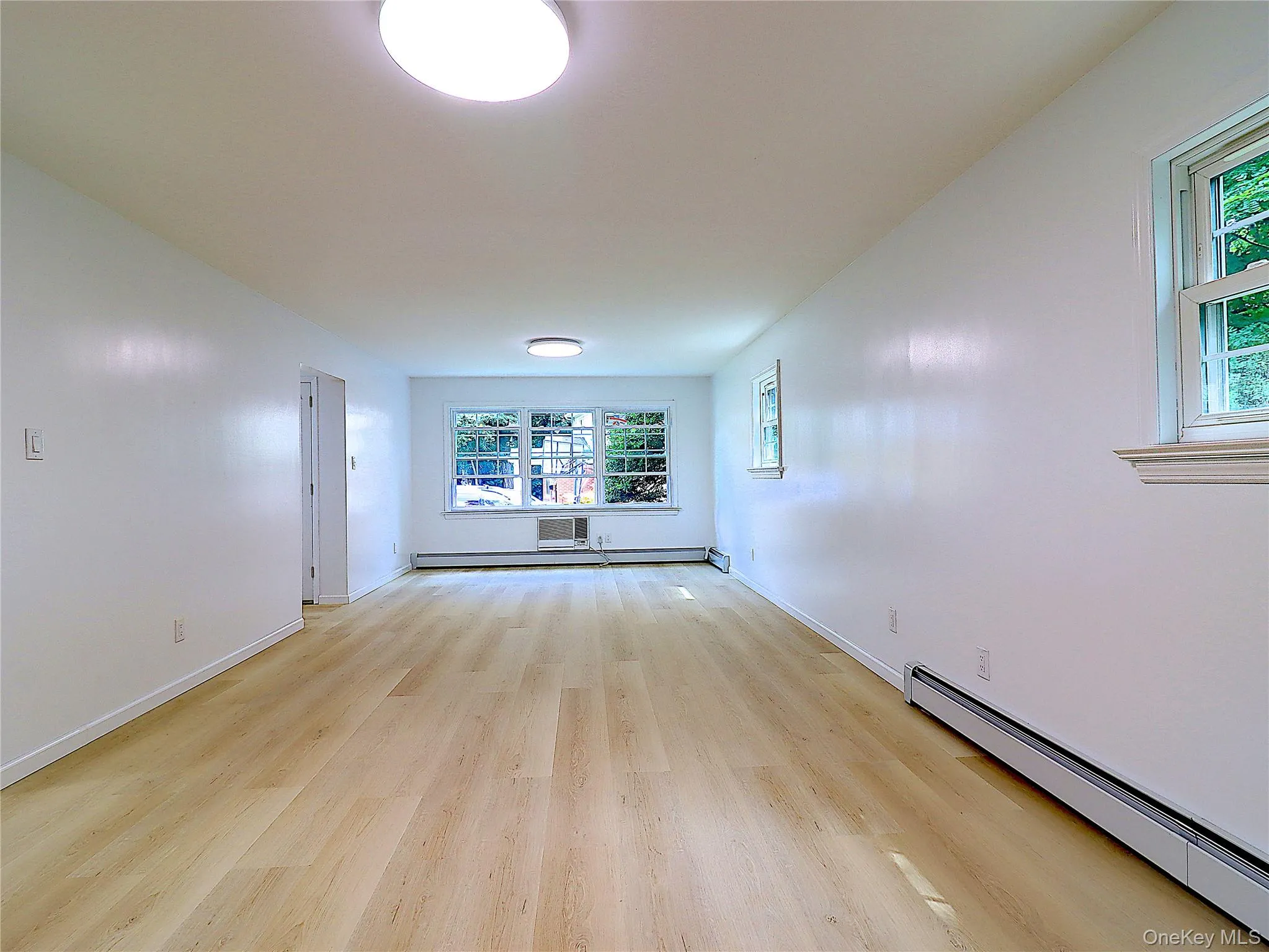 7 Locust Street, Oyster Bay, NY, 4 Bedrooms Bedrooms, 8 Rooms Rooms,2 BathroomsBathrooms,Residential,For Rent,Locust,0,1024196 7 Locust Street, Oyster Bay, NY, 4 Bedrooms Bedrooms, 8 Rooms Rooms,2 BathroomsBathrooms,Residential,For Rent,Locust,0,1024196