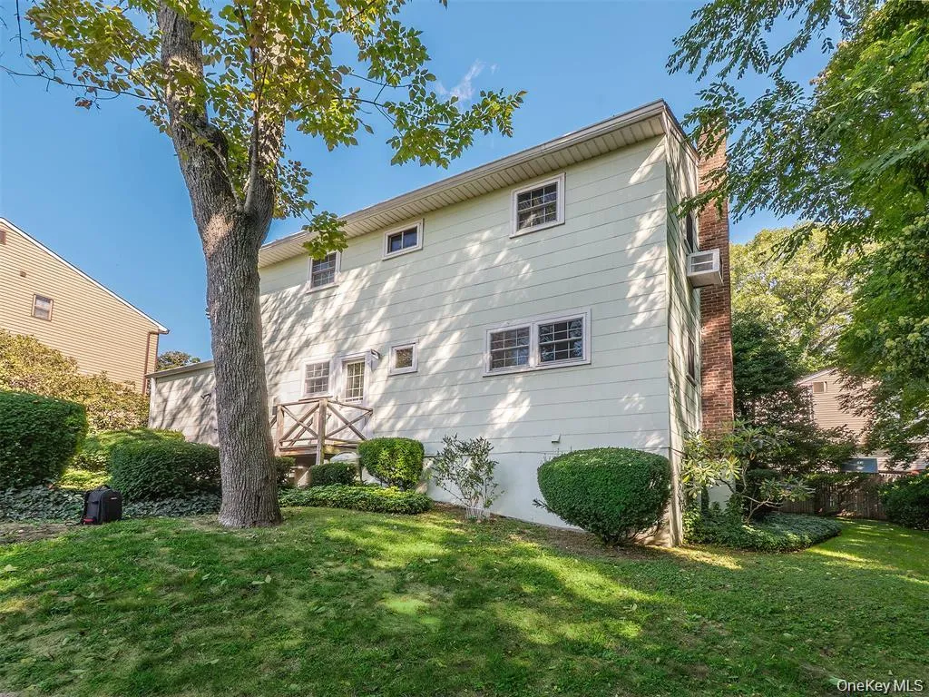 7 Locust Street, Oyster Bay, NY, 4 Bedrooms Bedrooms, 8 Rooms Rooms,2 BathroomsBathrooms,Residential,For Rent,Locust,0,1024196 7 Locust Street, Oyster Bay, NY, 4 Bedrooms Bedrooms, 8 Rooms Rooms,2 BathroomsBathrooms,Residential,For Rent,Locust,0,1024196