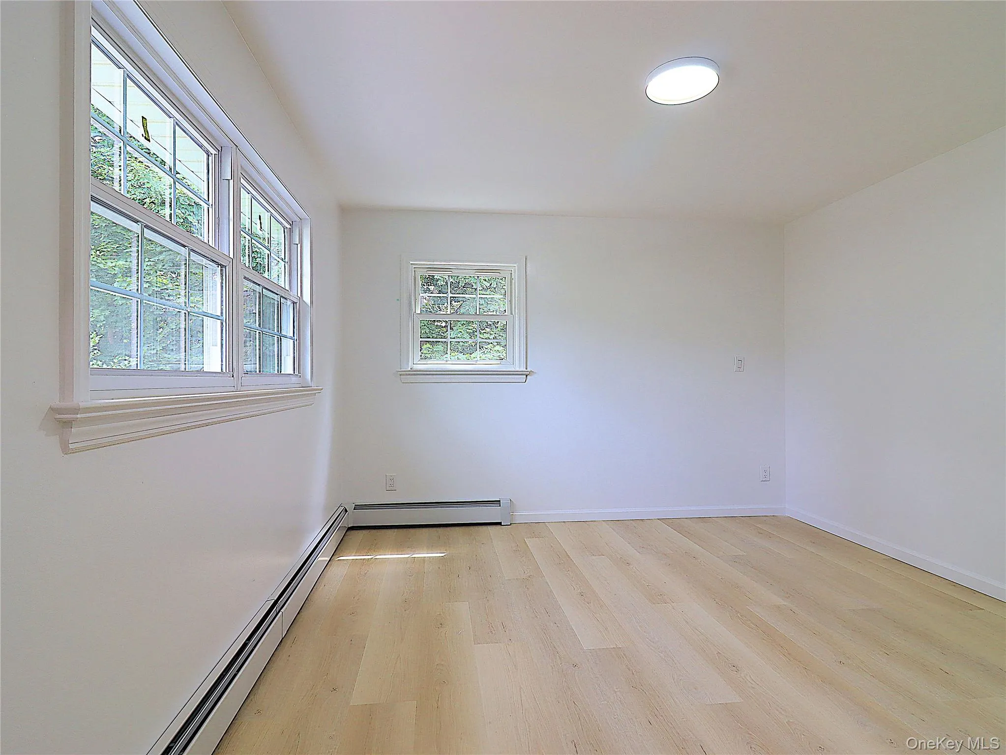 7 Locust Street, Oyster Bay, NY, 4 Bedrooms Bedrooms, 8 Rooms Rooms,2 BathroomsBathrooms,Residential,For Rent,Locust,0,1024196 7 Locust Street, Oyster Bay, NY, 4 Bedrooms Bedrooms, 8 Rooms Rooms,2 BathroomsBathrooms,Residential,For Rent,Locust,0,1024196