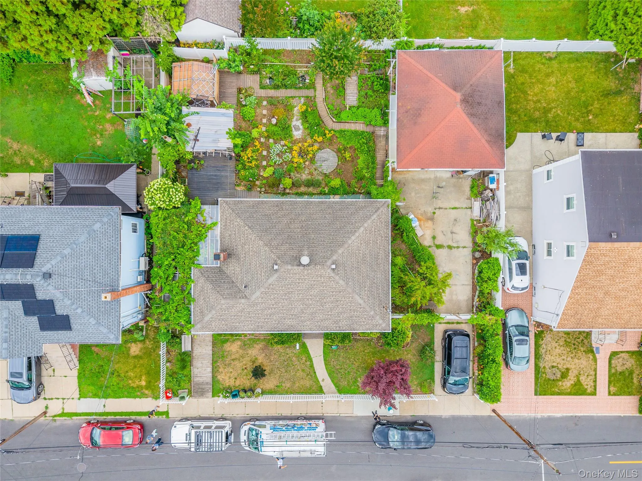100 Memphis Avenue, Hempstead, NY, 3 Bedrooms Bedrooms, 7 Rooms Rooms,2 BathroomsBathrooms,Residential,For Rent,Memphis,0,1024197 100 Memphis Avenue, Hempstead, NY, 3 Bedrooms Bedrooms, 7 Rooms Rooms,2 BathroomsBathrooms,Residential,For Rent,Memphis,0,1024197