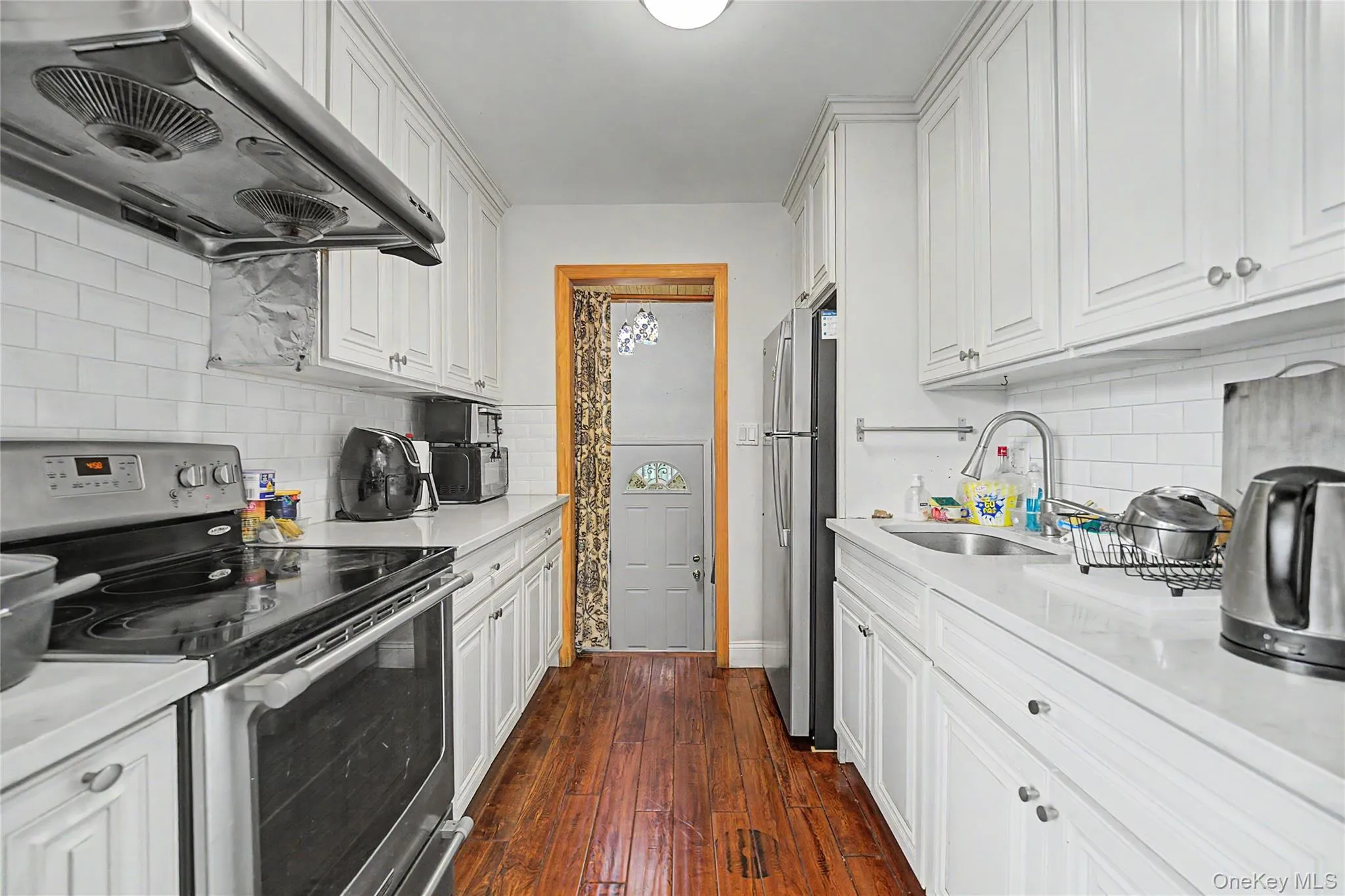 100 Memphis Avenue, Hempstead, NY, 3 Bedrooms Bedrooms, 7 Rooms Rooms,2 BathroomsBathrooms,Residential,For Rent,Memphis,0,1024197 100 Memphis Avenue, Hempstead, NY, 3 Bedrooms Bedrooms, 7 Rooms Rooms,2 BathroomsBathrooms,Residential,For Rent,Memphis,0,1024197