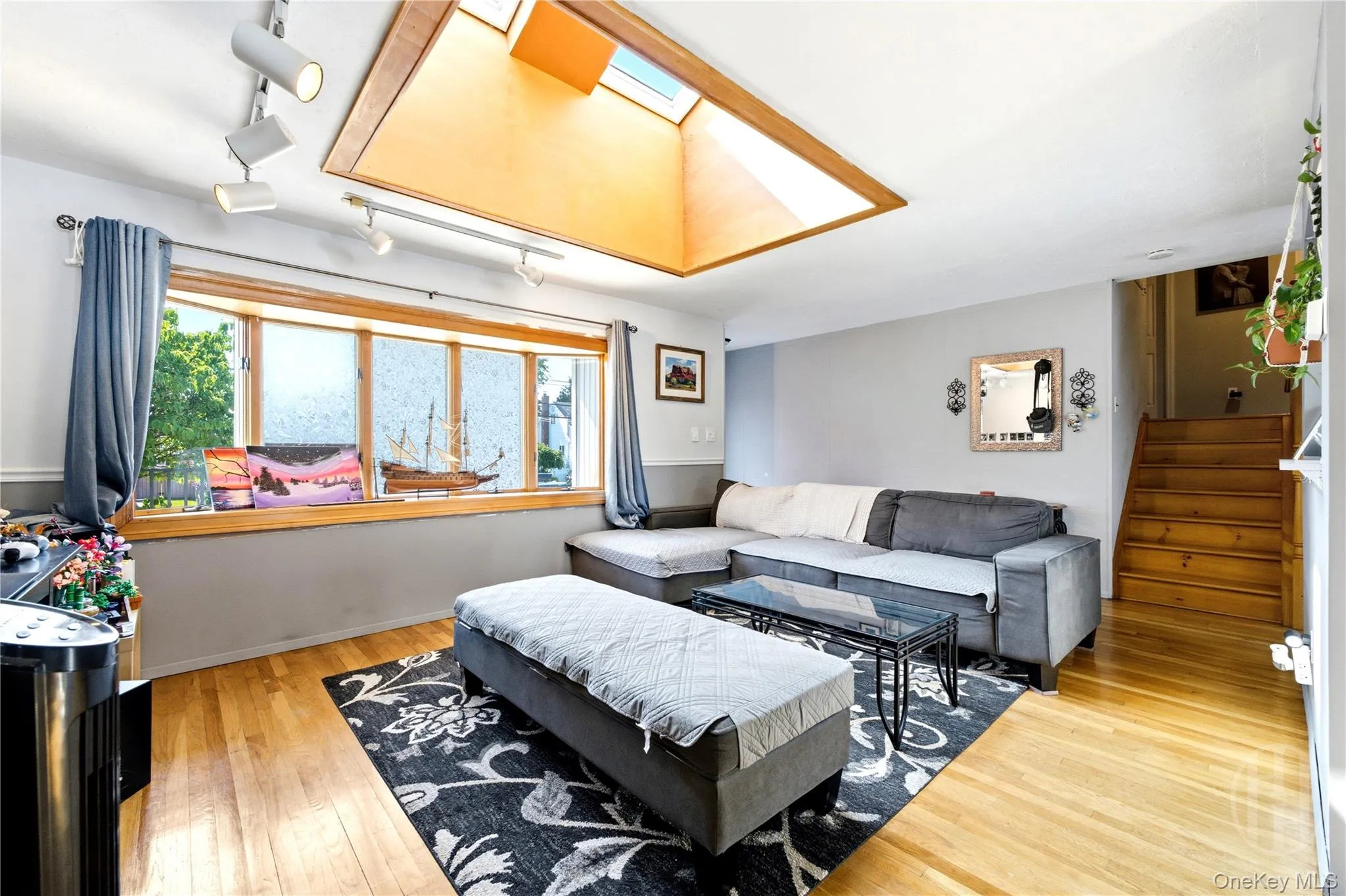 140 Intervale Avenue, Oyster Bay, NY, 4 Bedrooms Bedrooms, 7 Rooms Rooms,2 BathroomsBathrooms,Residential,For Rent,Intervale,0,1024203 140 Intervale Avenue, Oyster Bay, NY, 4 Bedrooms Bedrooms, 7 Rooms Rooms,2 BathroomsBathrooms,Residential,For Rent,Intervale,0,1024203