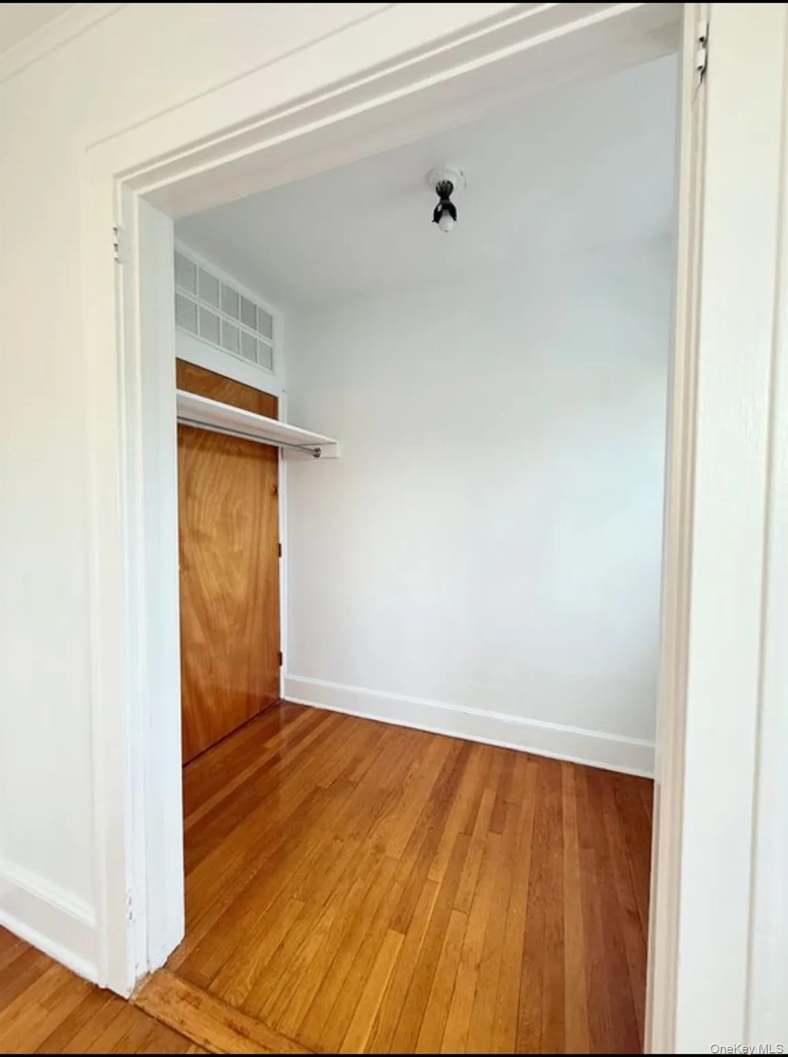 2937 213th Street, New York, NY, 4 Bedrooms Bedrooms, 7 Rooms Rooms,1 BathroomBathrooms,Residential Lease,For Rent,213th,0,1024206 2937 213th Street, New York, NY, 4 Bedrooms Bedrooms, 7 Rooms Rooms,1 BathroomBathrooms,Residential Lease,For Rent,213th,0,1024206
