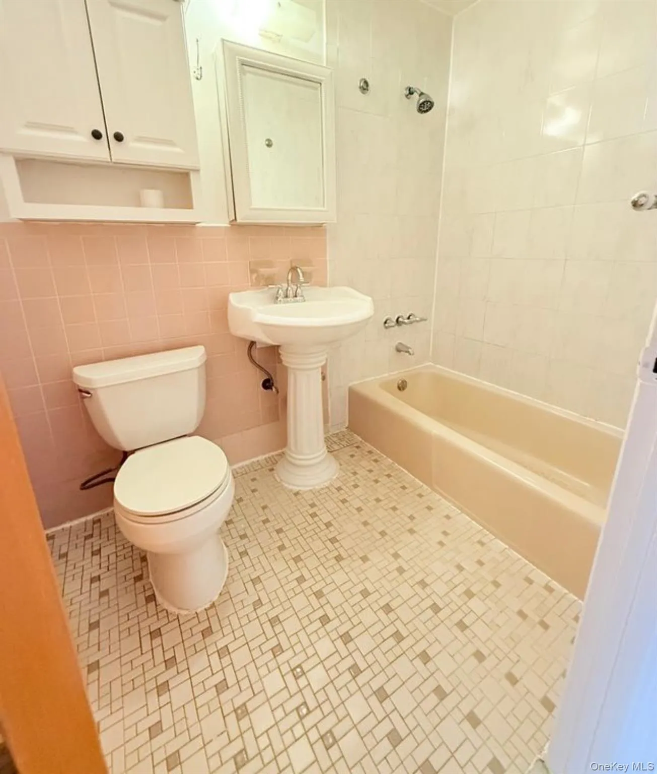 2937 213th Street, New York, NY, 4 Bedrooms Bedrooms, 7 Rooms Rooms,1 BathroomBathrooms,Residential Lease,For Rent,213th,0,1024206 2937 213th Street, New York, NY, 4 Bedrooms Bedrooms, 7 Rooms Rooms,1 BathroomBathrooms,Residential Lease,For Rent,213th,0,1024206