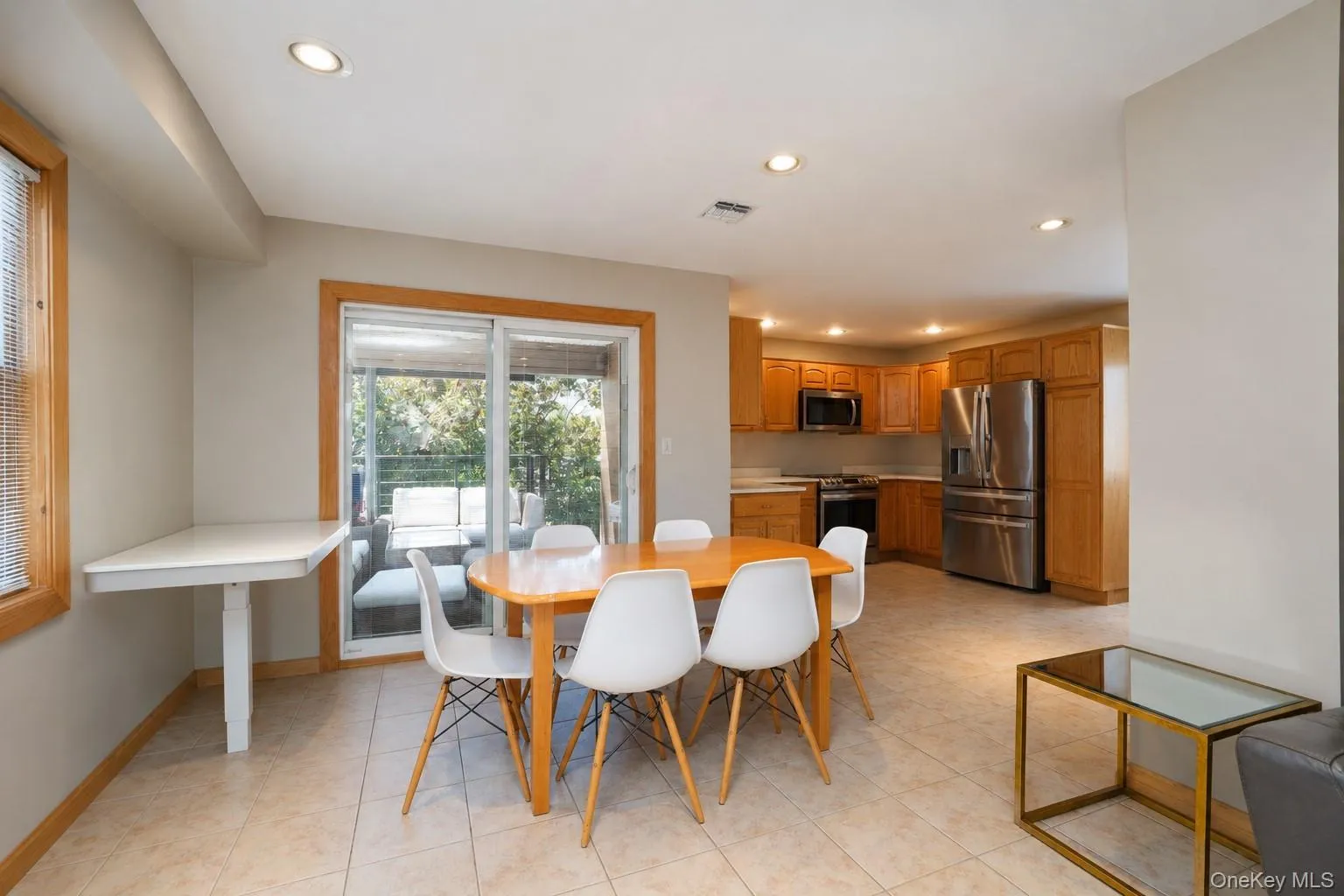 124 Reid Ave, New York, NY, 3 Bedrooms Bedrooms, 6 Rooms Rooms,3 BathroomsBathrooms,Residential,For Rent,Reid Ave,0,1024207 124 Reid Ave, New York, NY, 3 Bedrooms Bedrooms, 6 Rooms Rooms,3 BathroomsBathrooms,Residential,For Rent,Reid Ave,0,1024207