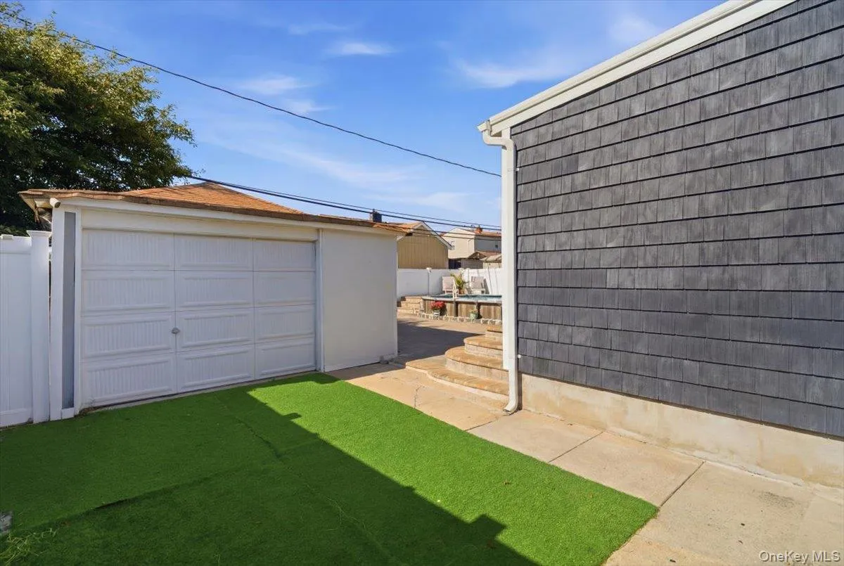 34 Polk Street, Hempstead, NY, 3 Bedrooms Bedrooms, 5 Rooms Rooms,1 BathroomBathrooms,Residential,For Rent,Polk,0,1024210 34 Polk Street, Hempstead, NY, 3 Bedrooms Bedrooms, 5 Rooms Rooms,1 BathroomBathrooms,Residential,For Rent,Polk,0,1024210