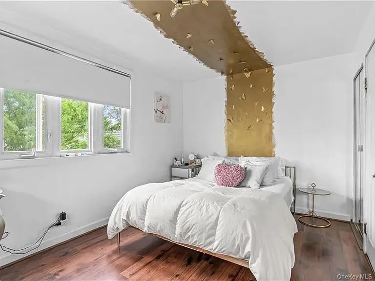 1541 95th Street, New York, NY, 3 Bedrooms Bedrooms, 6 Rooms Rooms,2 BathroomsBathrooms,Residential,For Rent,95th,0,1024213 1541 95th Street, New York, NY, 3 Bedrooms Bedrooms, 6 Rooms Rooms,2 BathroomsBathrooms,Residential,For Rent,95th,0,1024213
