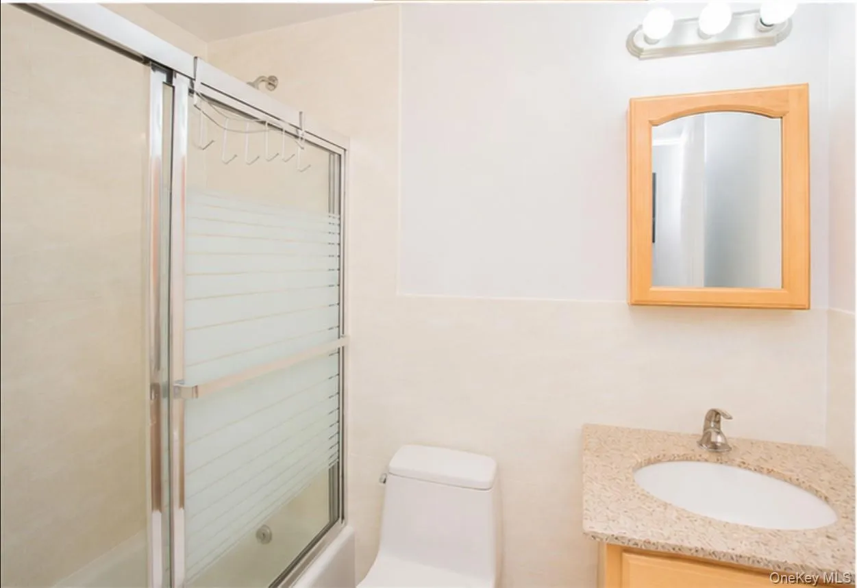 13708 31st Road, New York, NY, 2 Bedrooms Bedrooms, 5 Rooms Rooms,2 BathroomsBathrooms,Residential,For Rent,31st,0,1024217 13708 31st Road, New York, NY, 2 Bedrooms Bedrooms, 5 Rooms Rooms,2 BathroomsBathrooms,Residential,For Rent,31st,0,1024217