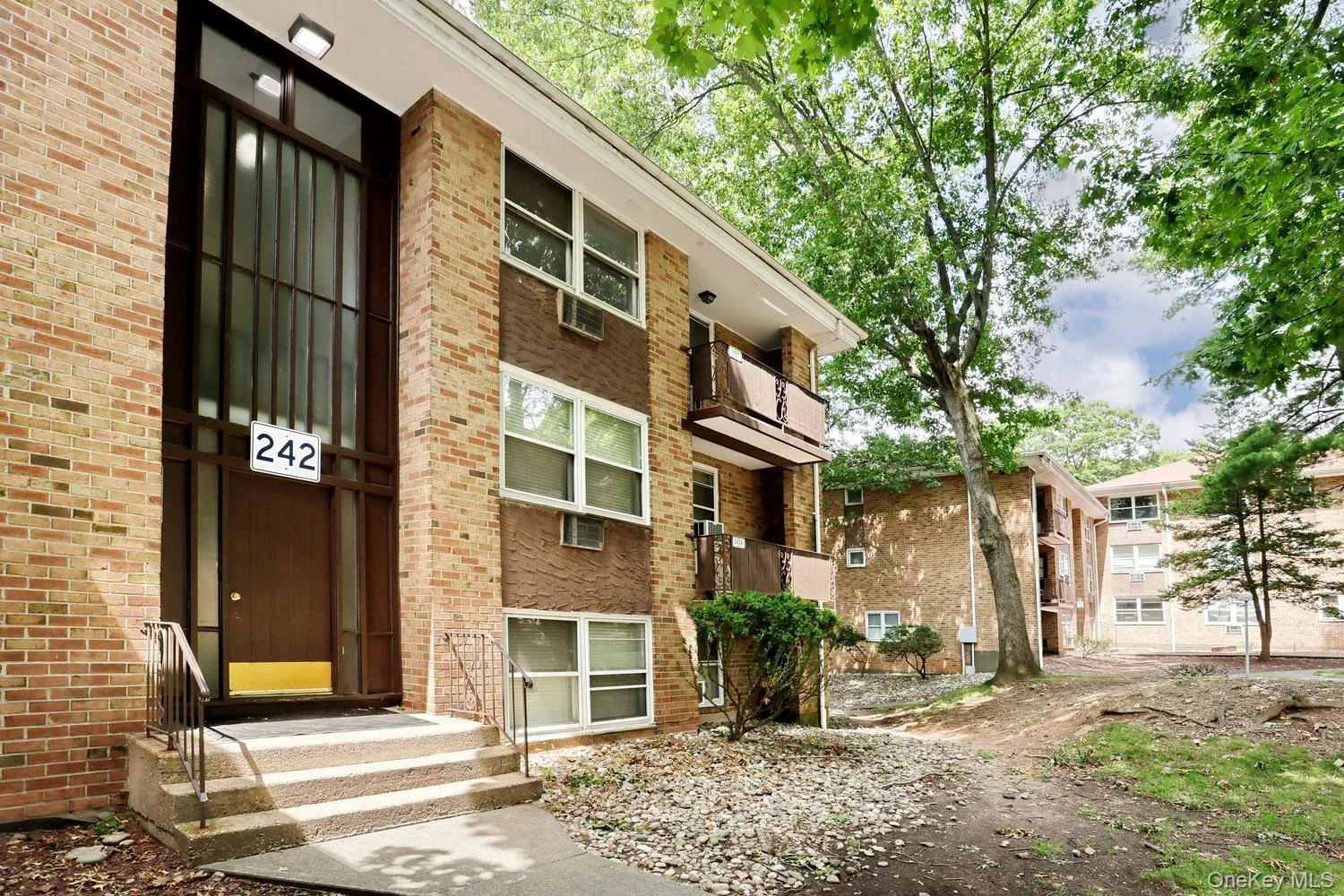 242 Kearsing Parkway, Ramapo, NY, 1 Bedroom Bedrooms, 3 Rooms Rooms,1 BathroomBathrooms,Residential Lease,For Rent,Kearsing,0,1024218 242 Kearsing Parkway, Ramapo, NY, 1 Bedroom Bedrooms, 3 Rooms Rooms,1 BathroomBathrooms,Residential Lease,For Rent,Kearsing,0,1024218