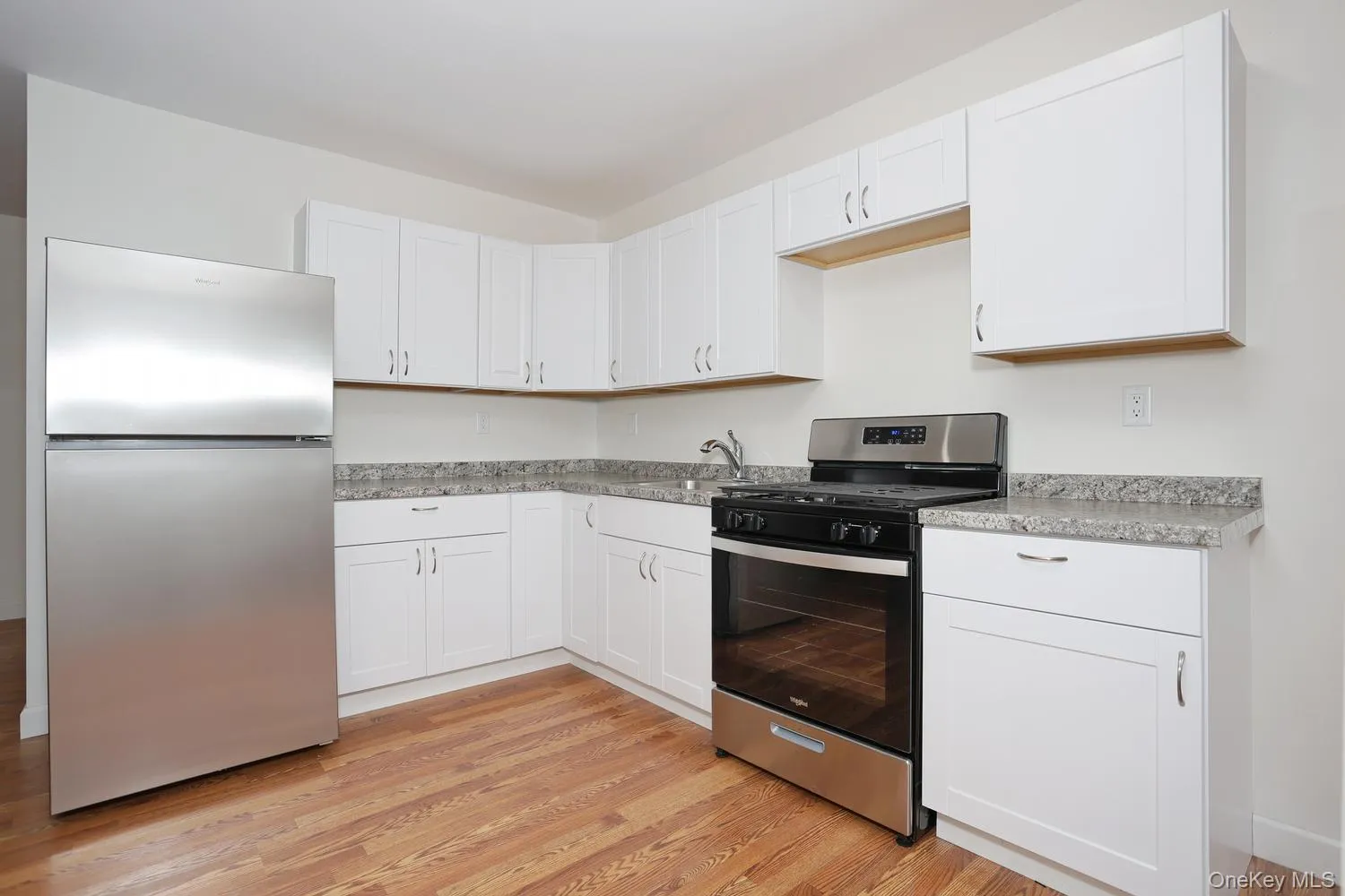 Brand new cabinets and brand new appliances. Brand new cabinets and brand new appliances.