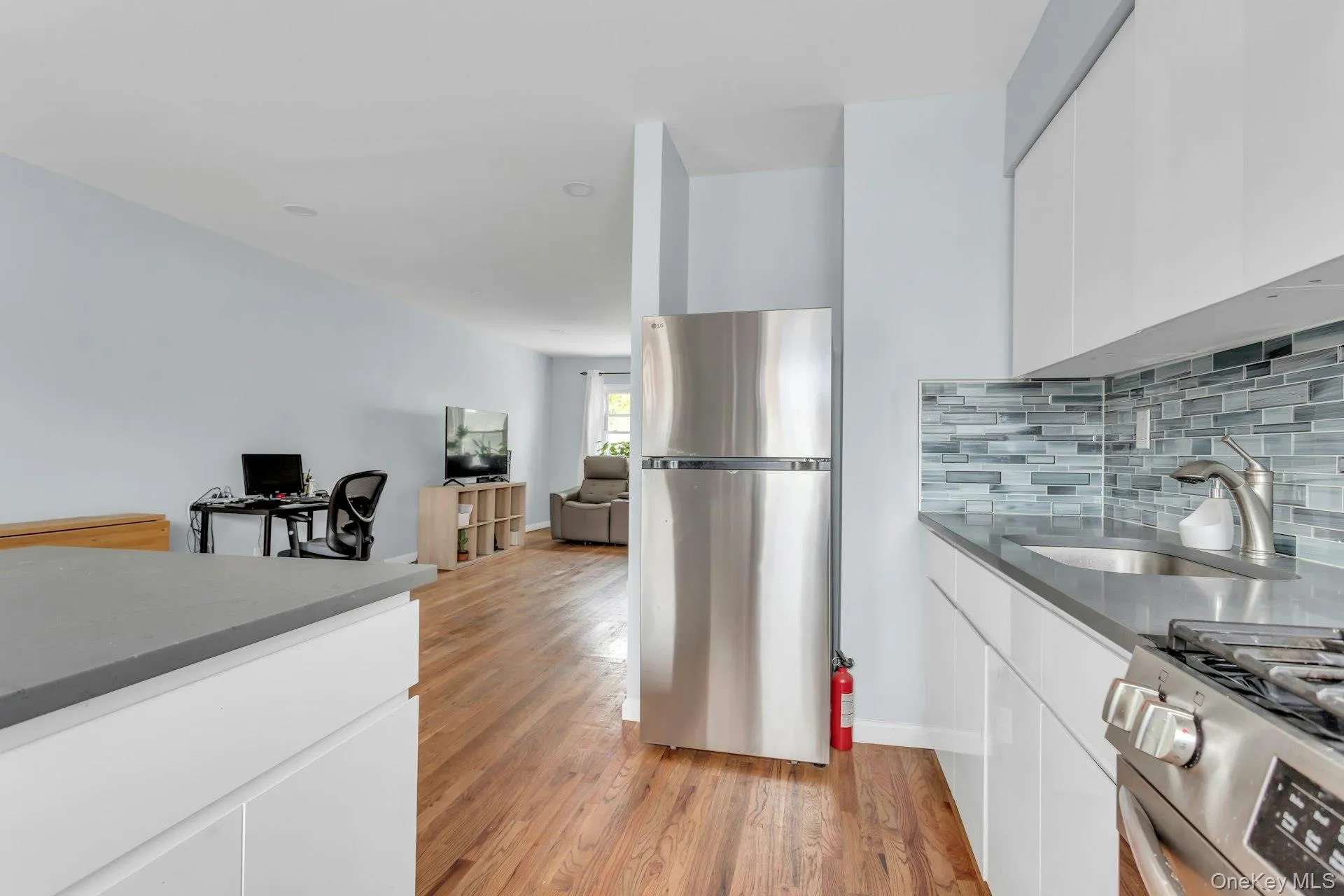 2432 87th Street, New York, NY, 3 Bedrooms Bedrooms, 7 Rooms Rooms,2 BathroomsBathrooms,Residential,For Rent,87th,0,1024220 2432 87th Street, New York, NY, 3 Bedrooms Bedrooms, 7 Rooms Rooms,2 BathroomsBathrooms,Residential,For Rent,87th,0,1024220