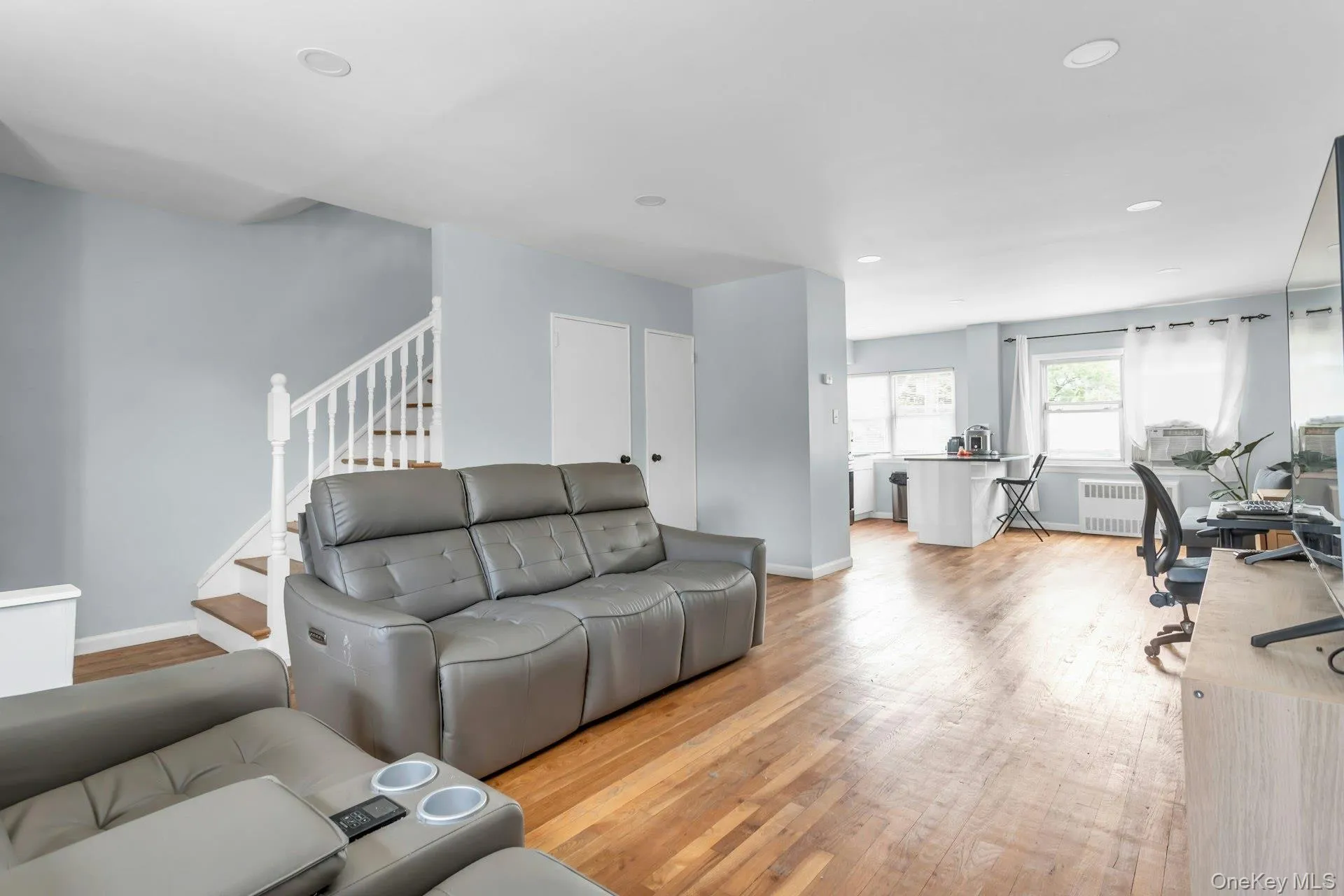 2432 87th Street, New York, NY, 3 Bedrooms Bedrooms, 7 Rooms Rooms,2 BathroomsBathrooms,Residential,For Rent,87th,0,1024220 2432 87th Street, New York, NY, 3 Bedrooms Bedrooms, 7 Rooms Rooms,2 BathroomsBathrooms,Residential,For Rent,87th,0,1024220
