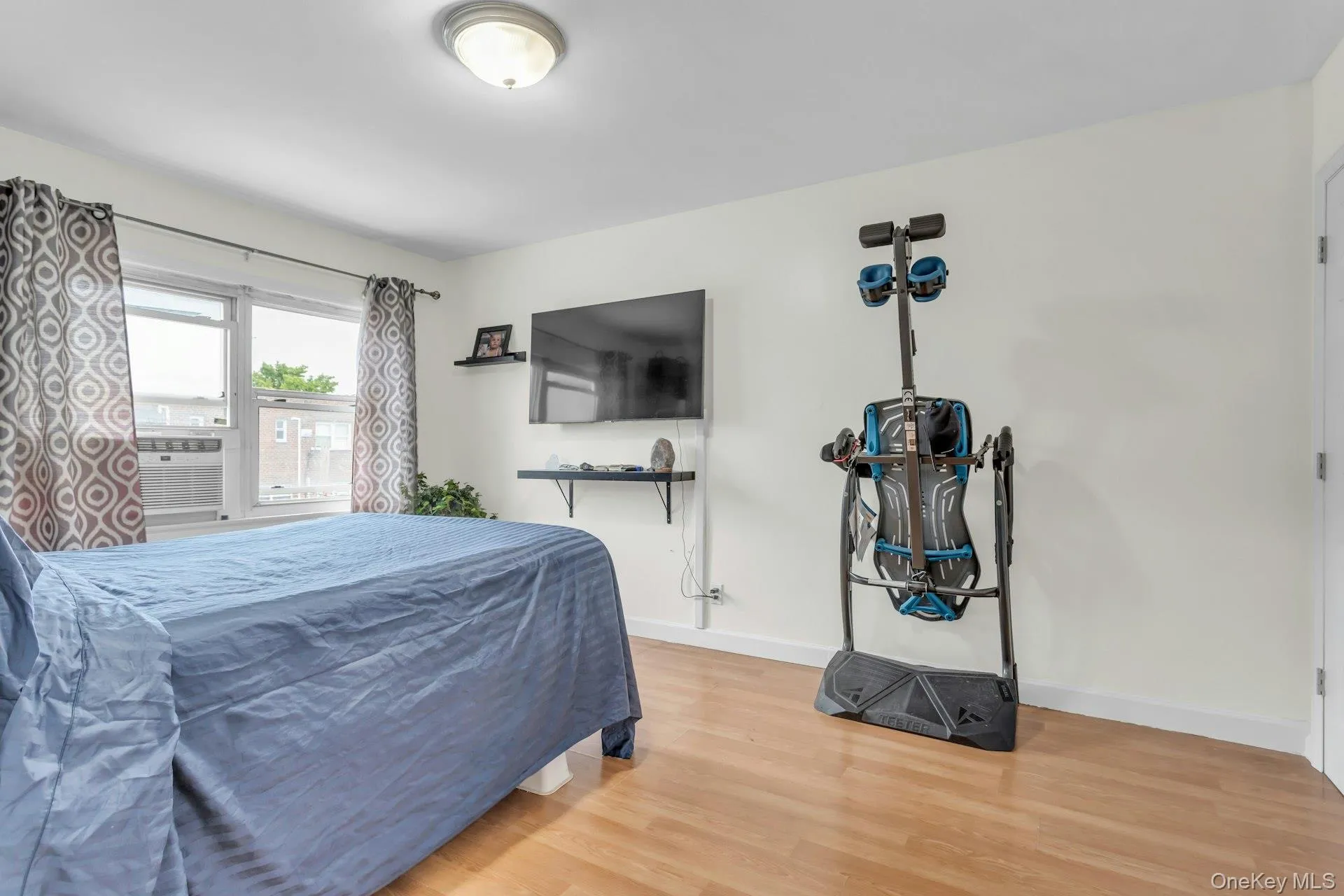 2432 87th Street, New York, NY, 3 Bedrooms Bedrooms, 7 Rooms Rooms,2 BathroomsBathrooms,Residential,For Rent,87th,0,1024220 2432 87th Street, New York, NY, 3 Bedrooms Bedrooms, 7 Rooms Rooms,2 BathroomsBathrooms,Residential,For Rent,87th,0,1024220