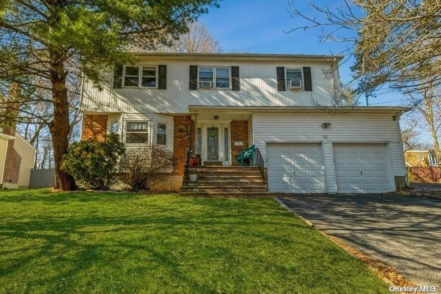 93 Beacon Hill Road, North Hempstead, NY, 4 Bedrooms Bedrooms, 10 Rooms Rooms,3 BathroomsBathrooms,Residential,For Rent,Beacon Hill,0,1024223 93 Beacon Hill Road, North Hempstead, NY, 4 Bedrooms Bedrooms, 10 Rooms Rooms,3 BathroomsBathrooms,Residential,For Rent,Beacon Hill,0,1024223