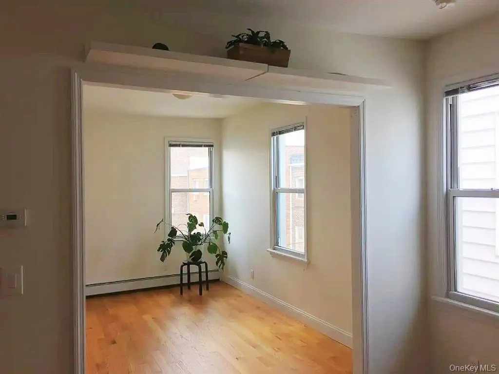 64-09 Woodside Avenue, New York, NY, 5 Bedrooms Bedrooms, 12 Rooms Rooms,4 BathroomsBathrooms,Residential,For Rent,Woodside,0,1024224 64-09 Woodside Avenue, New York, NY, 5 Bedrooms Bedrooms, 12 Rooms Rooms,4 BathroomsBathrooms,Residential,For Rent,Woodside,0,1024224