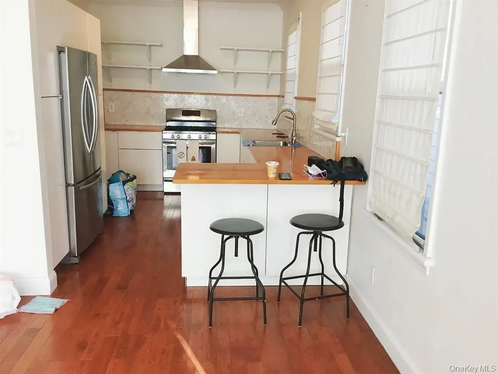 64-09 Woodside Avenue, New York, NY, 5 Bedrooms Bedrooms, 12 Rooms Rooms,4 BathroomsBathrooms,Residential,For Rent,Woodside,0,1024224 64-09 Woodside Avenue, New York, NY, 5 Bedrooms Bedrooms, 12 Rooms Rooms,4 BathroomsBathrooms,Residential,For Rent,Woodside,0,1024224