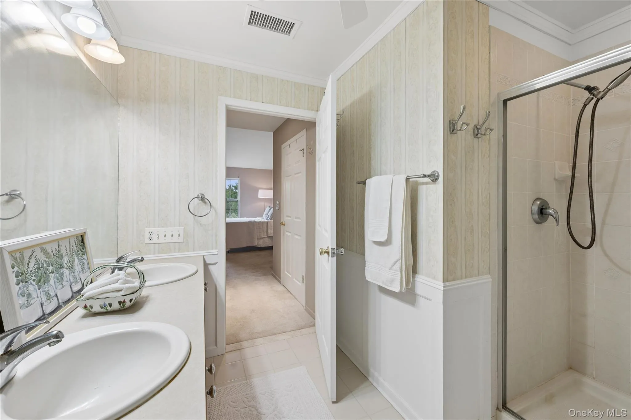 46 Summerfield Lane, Riverhead, NY, 2 Bedrooms Bedrooms, 6 Rooms Rooms,2 BathroomsBathrooms,Residential,For Rent,Summerfield,0,1024225 46 Summerfield Lane, Riverhead, NY, 2 Bedrooms Bedrooms, 6 Rooms Rooms,2 BathroomsBathrooms,Residential,For Rent,Summerfield,0,1024225