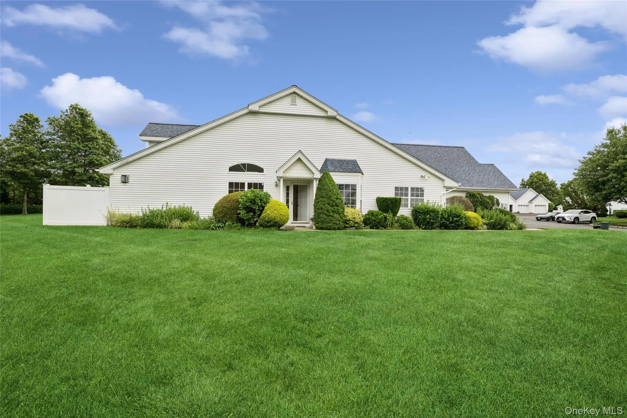 46 Summerfield Lane, Riverhead, NY, 2 Bedrooms Bedrooms, 6 Rooms Rooms,2 BathroomsBathrooms,Residential,For Rent,Summerfield,0,1024225 46 Summerfield Lane, Riverhead, NY, 2 Bedrooms Bedrooms, 6 Rooms Rooms,2 BathroomsBathrooms,Residential,For Rent,Summerfield,0,1024225