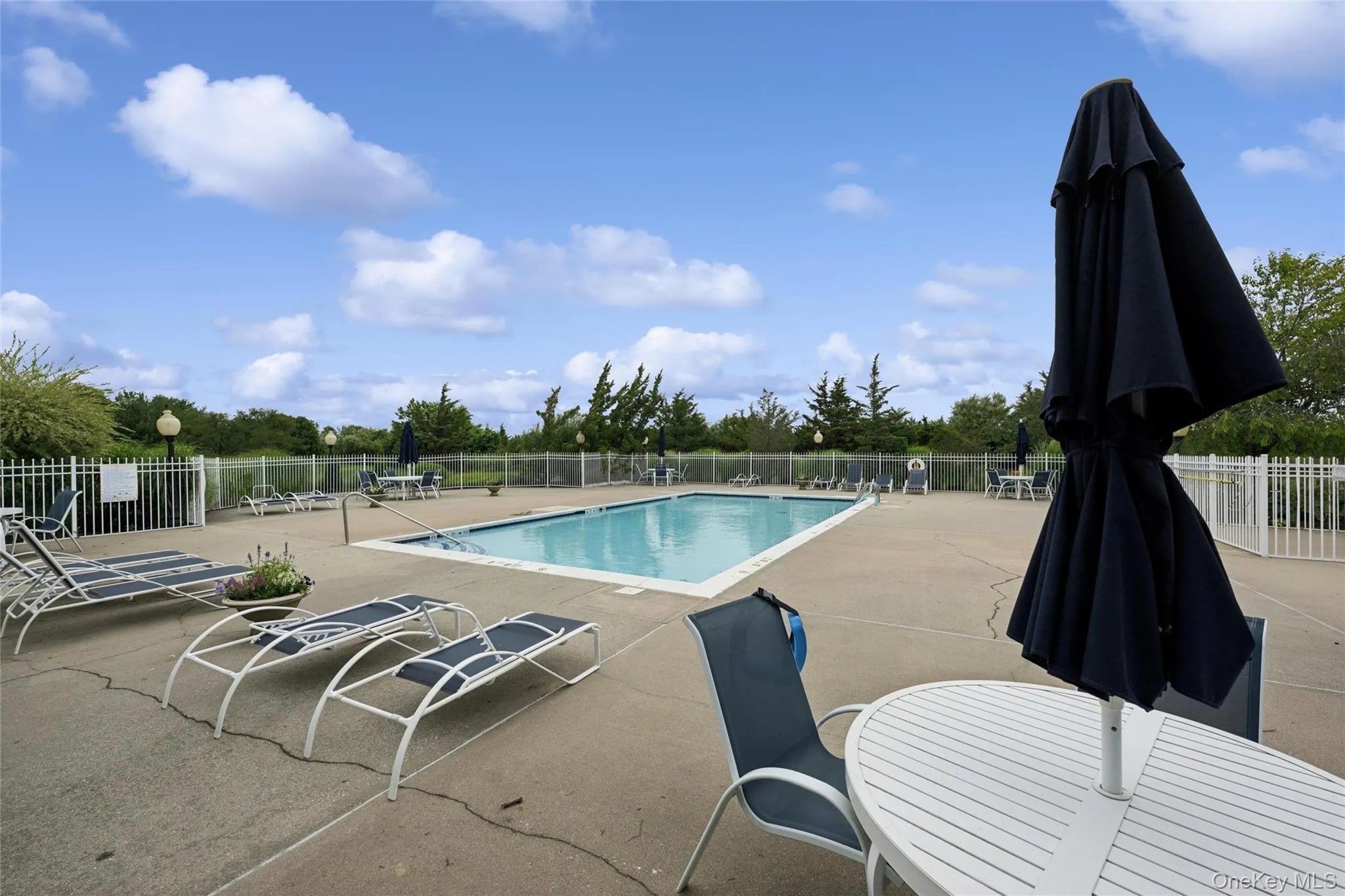 46 Summerfield Lane, Riverhead, NY, 2 Bedrooms Bedrooms, 6 Rooms Rooms,2 BathroomsBathrooms,Residential,For Rent,Summerfield,0,1024225 46 Summerfield Lane, Riverhead, NY, 2 Bedrooms Bedrooms, 6 Rooms Rooms,2 BathroomsBathrooms,Residential,For Rent,Summerfield,0,1024225