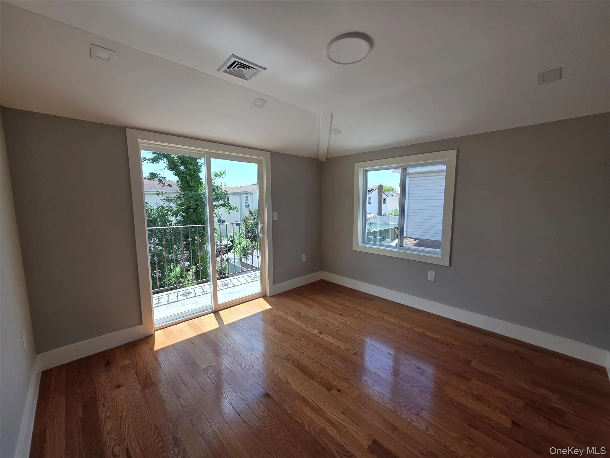 14617 229th Street, New York, NY, 6 Bedrooms Bedrooms, 8 Rooms Rooms,5 BathroomsBathrooms,Residential,For Rent,229th,0,1024228 14617 229th Street, New York, NY, 6 Bedrooms Bedrooms, 8 Rooms Rooms,5 BathroomsBathrooms,Residential,For Rent,229th,0,1024228