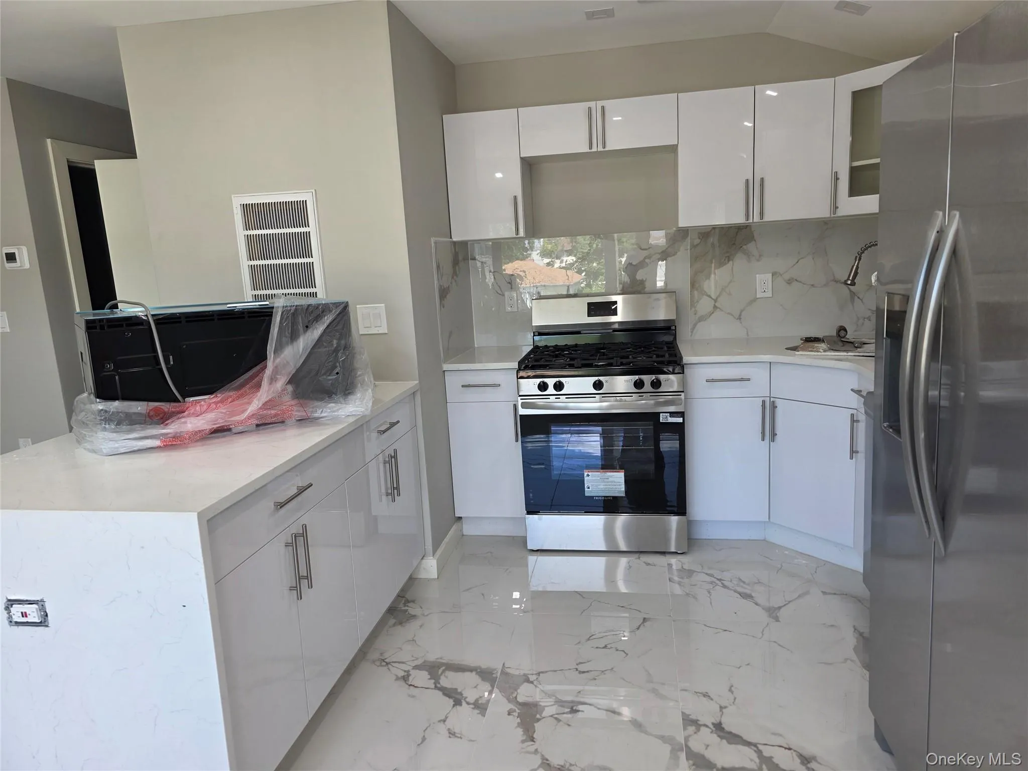 14617 229th Street, New York, NY, 6 Bedrooms Bedrooms, 8 Rooms Rooms,5 BathroomsBathrooms,Residential,For Rent,229th,0,1024228 14617 229th Street, New York, NY, 6 Bedrooms Bedrooms, 8 Rooms Rooms,5 BathroomsBathrooms,Residential,For Rent,229th,0,1024228