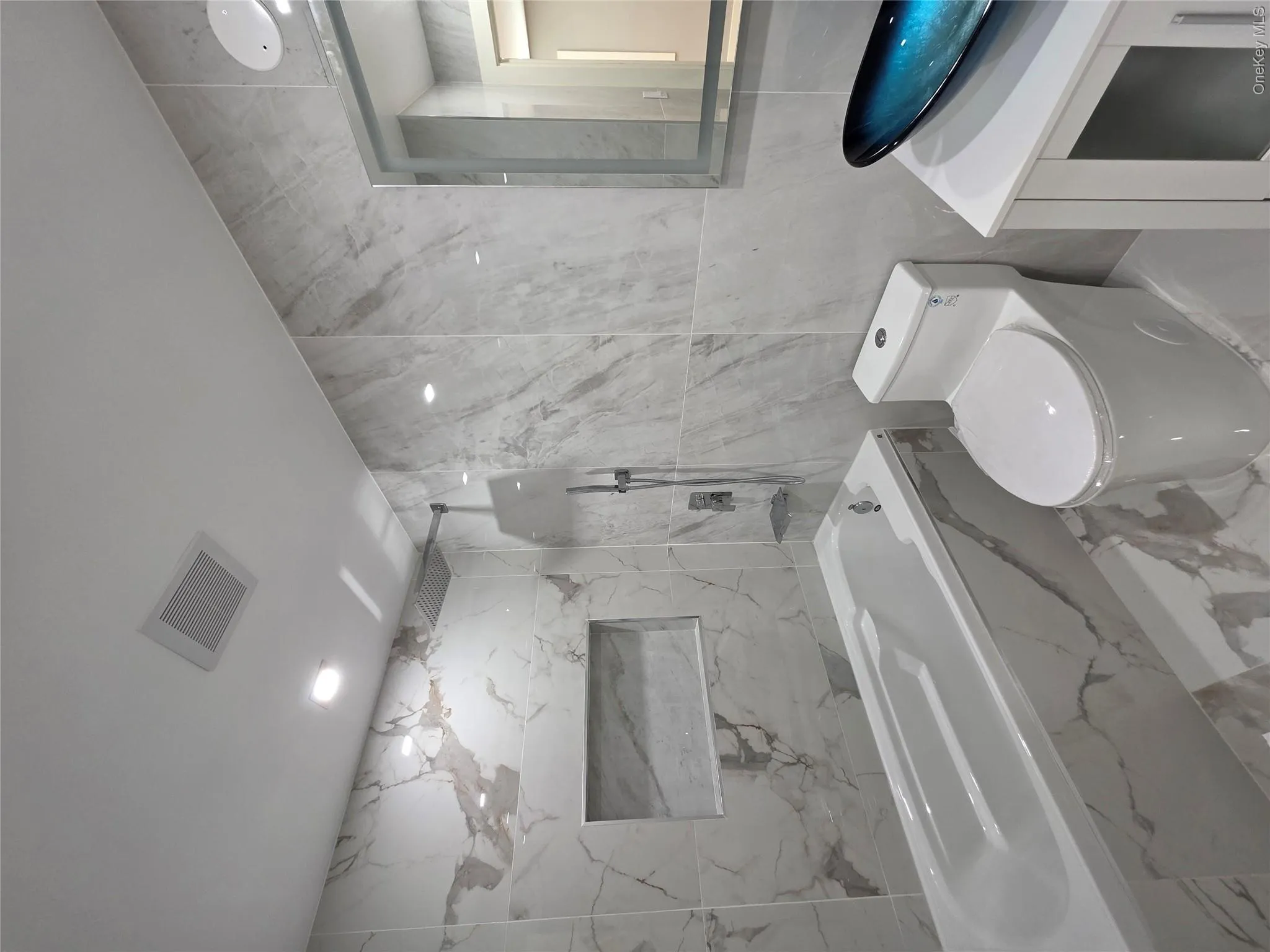 14617 229th Street, New York, NY, 6 Bedrooms Bedrooms, 8 Rooms Rooms,5 BathroomsBathrooms,Residential,For Rent,229th,0,1024228 14617 229th Street, New York, NY, 6 Bedrooms Bedrooms, 8 Rooms Rooms,5 BathroomsBathrooms,Residential,For Rent,229th,0,1024228