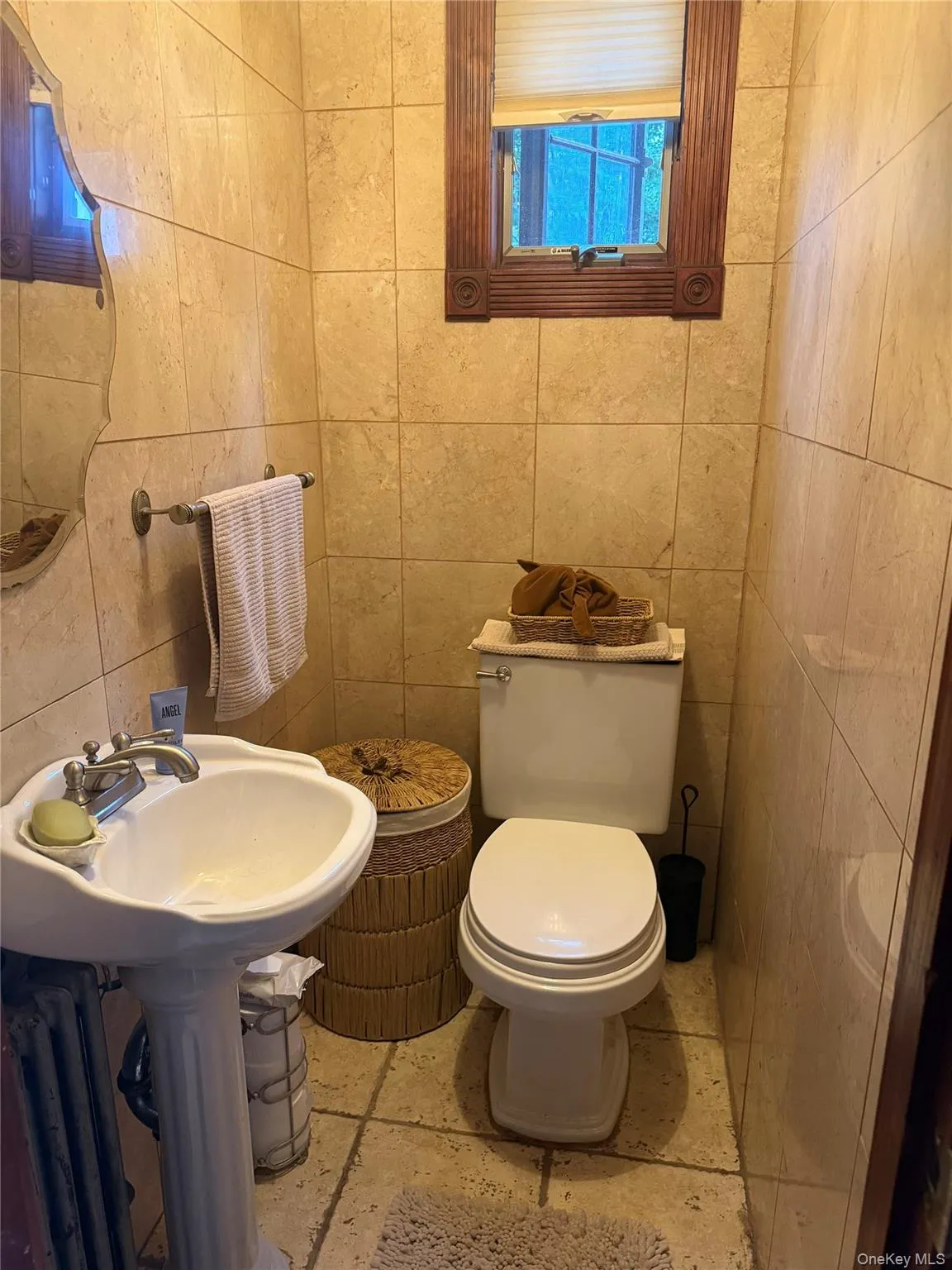 254 Argyle Street, Hempstead, NY, 4 Bedrooms Bedrooms, 7 Rooms Rooms,1 BathroomBathrooms,Residential,For Rent,Argyle,0,1024229 254 Argyle Street, Hempstead, NY, 4 Bedrooms Bedrooms, 7 Rooms Rooms,1 BathroomBathrooms,Residential,For Rent,Argyle,0,1024229